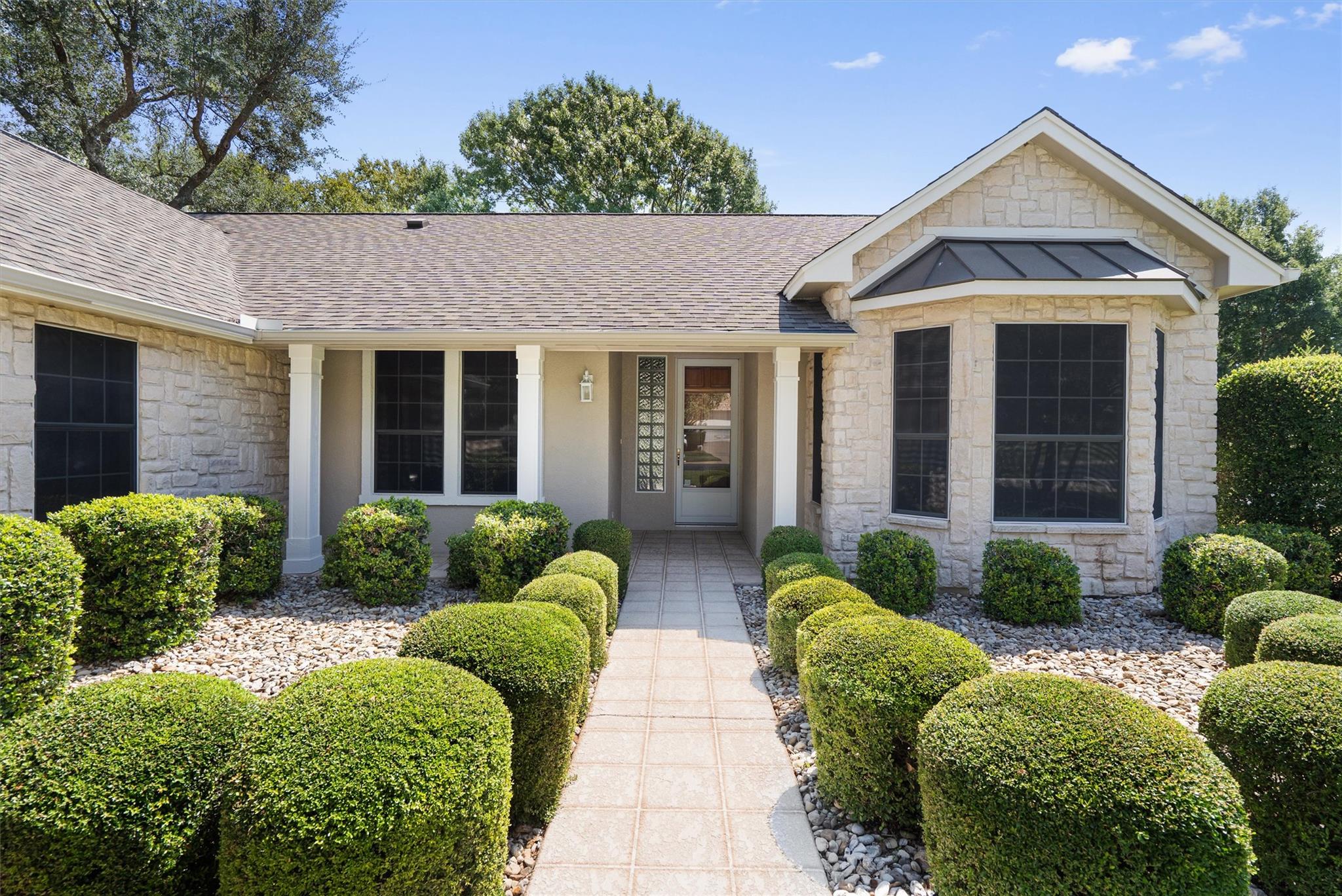 108  Cattle Trail Way, photo 3
