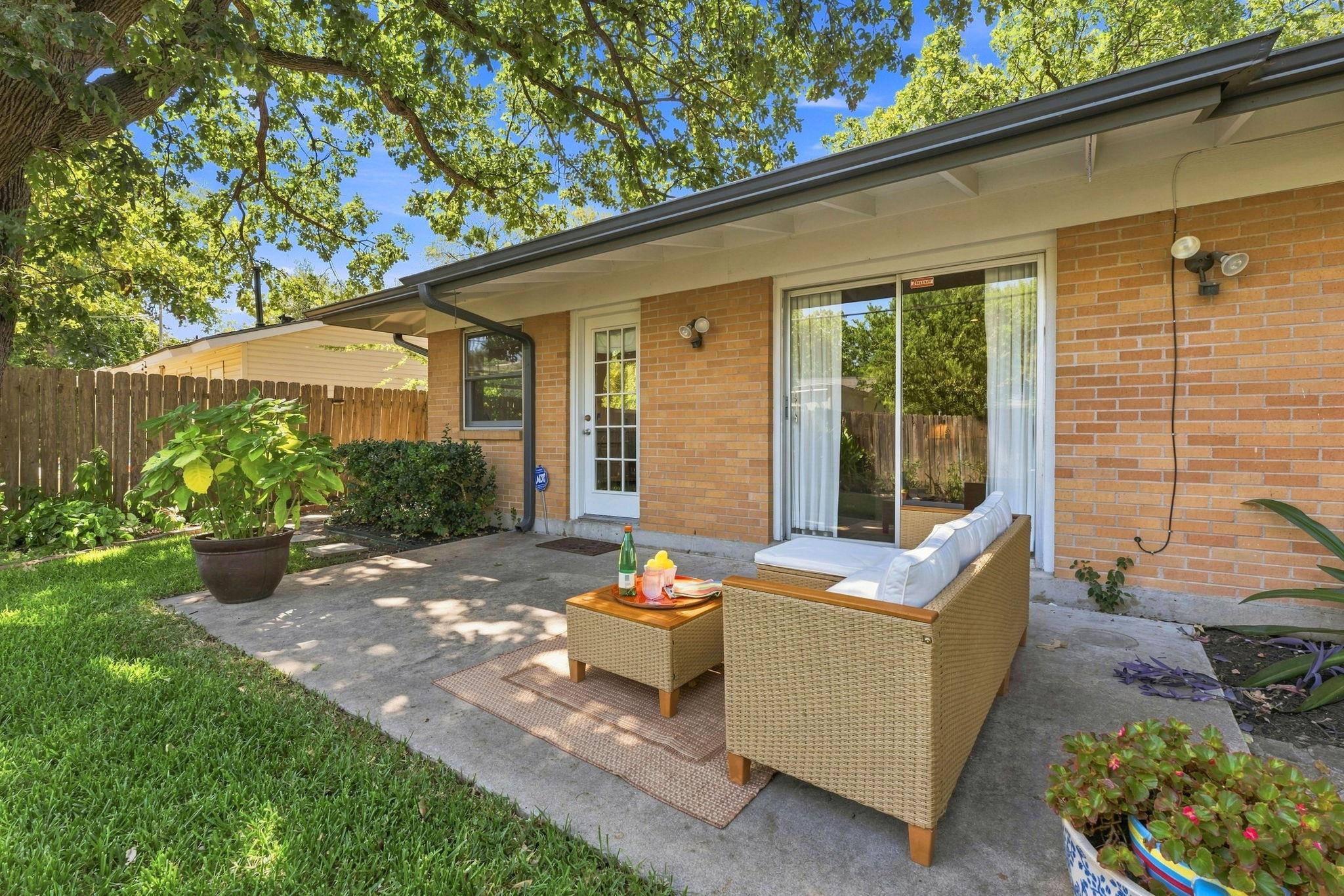 2114  Lanier Dr, photo 9