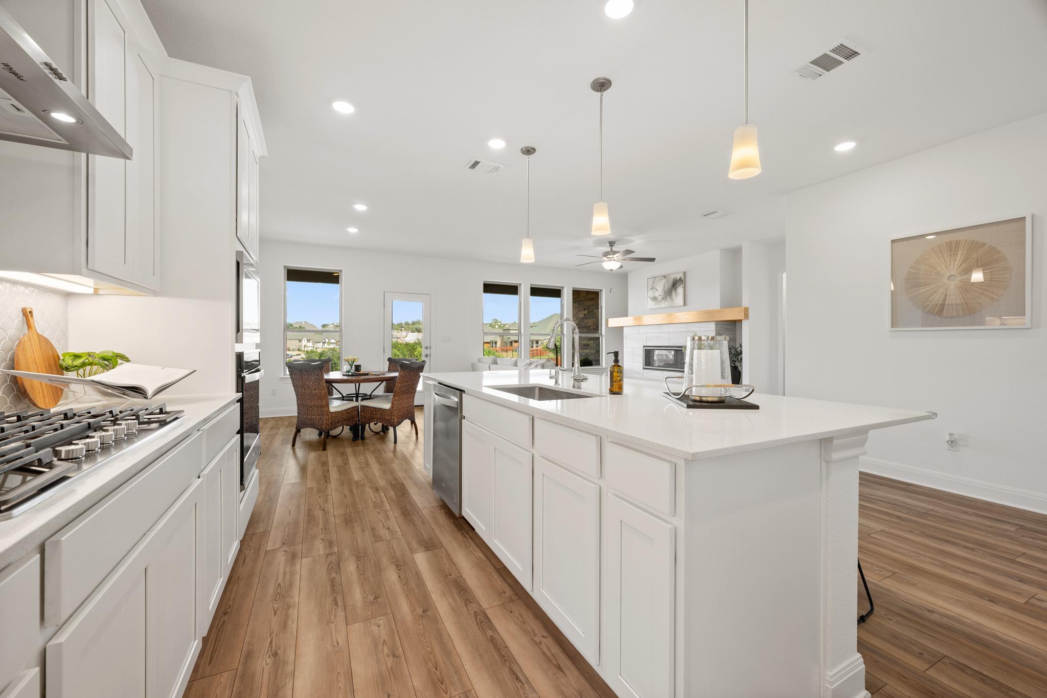 6605  Apache Plum Ln, photo 10