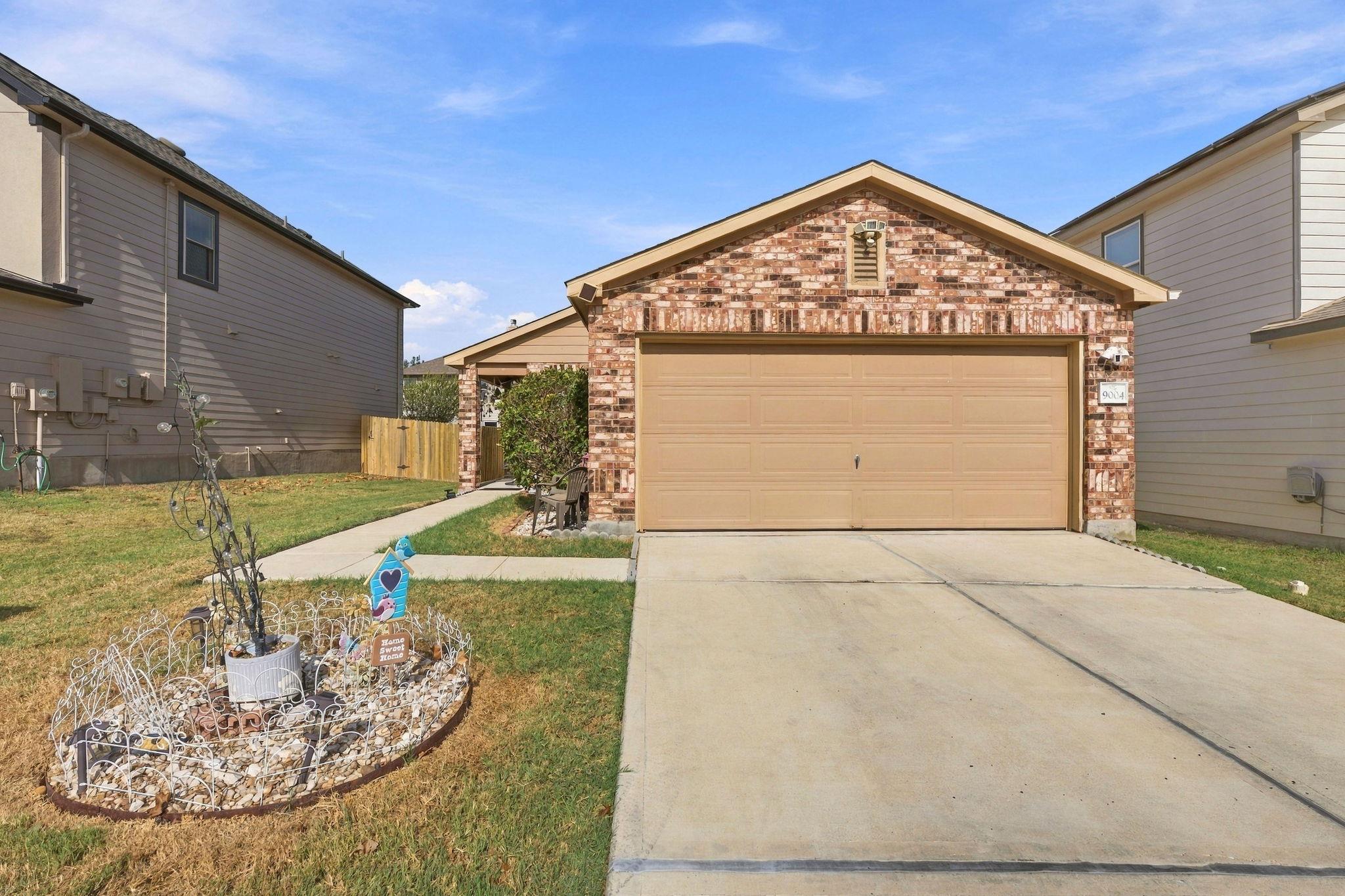 9004  Wiley Way, photo 3