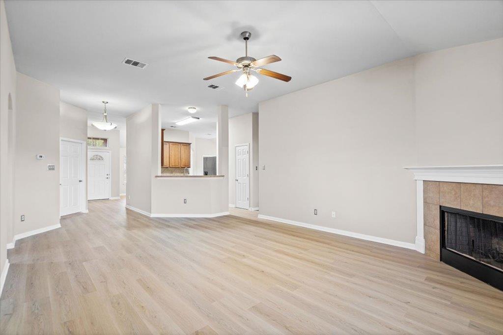 844  Dark Horse Ln, photo 8