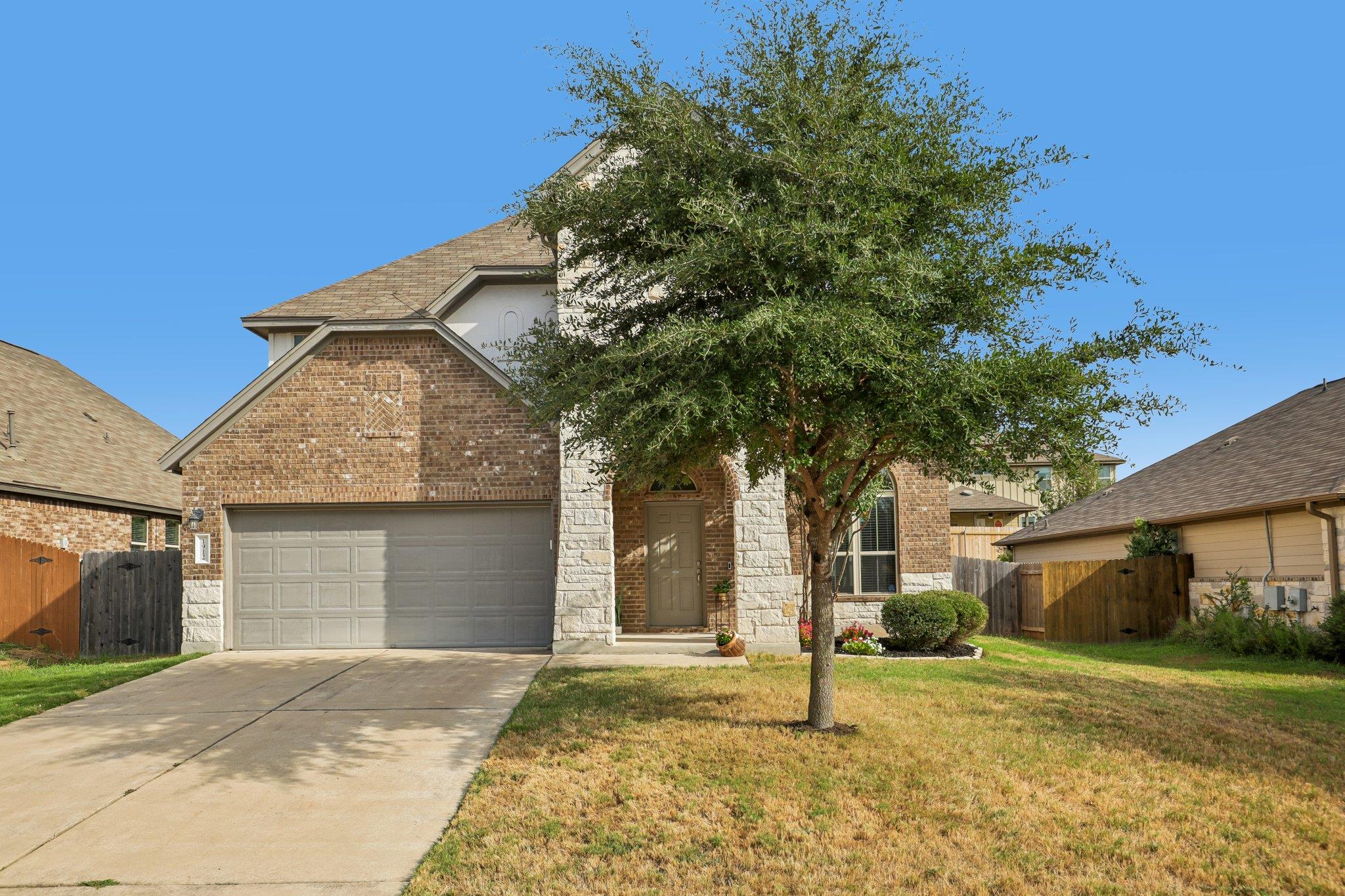 1912  Bobbywoods Ln, photo 3