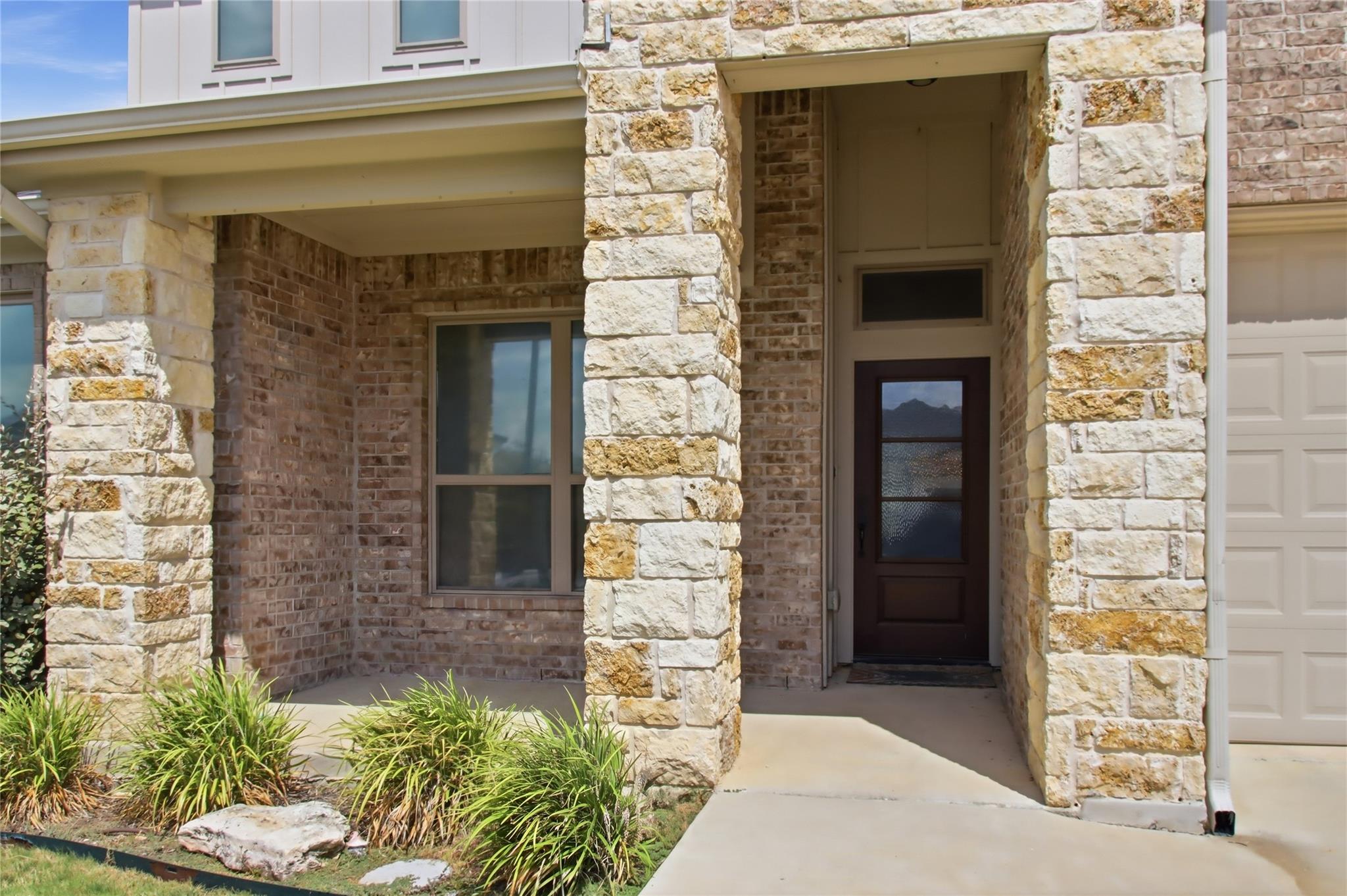 521  Seabiscuit Dr, photo 3