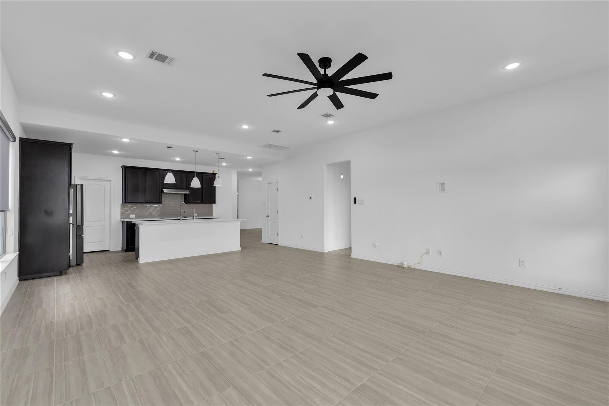 617  Silent Creek Cv, photo 9