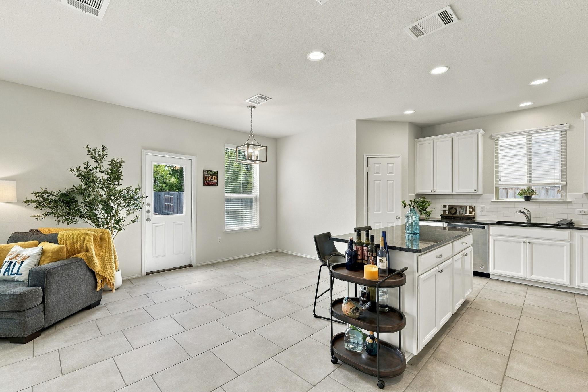 329  Bonnet Blvd, photo 8