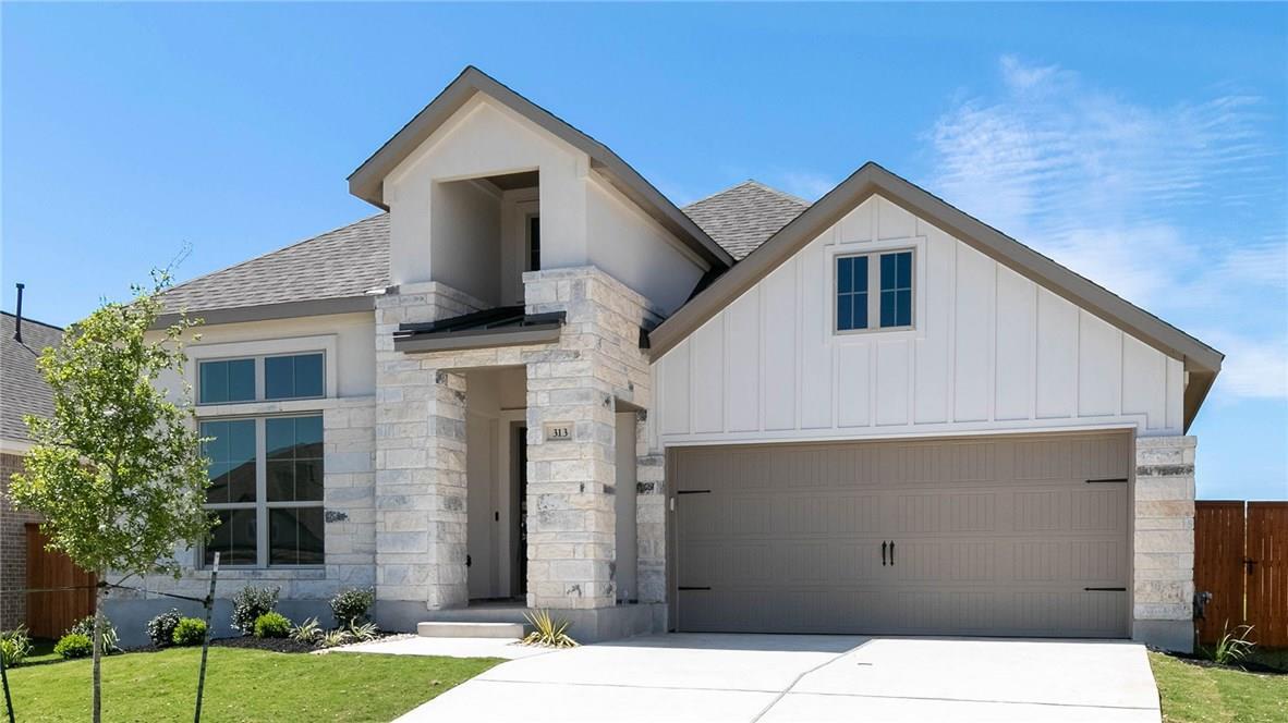 313  Glen Arbor Dr, photo 2