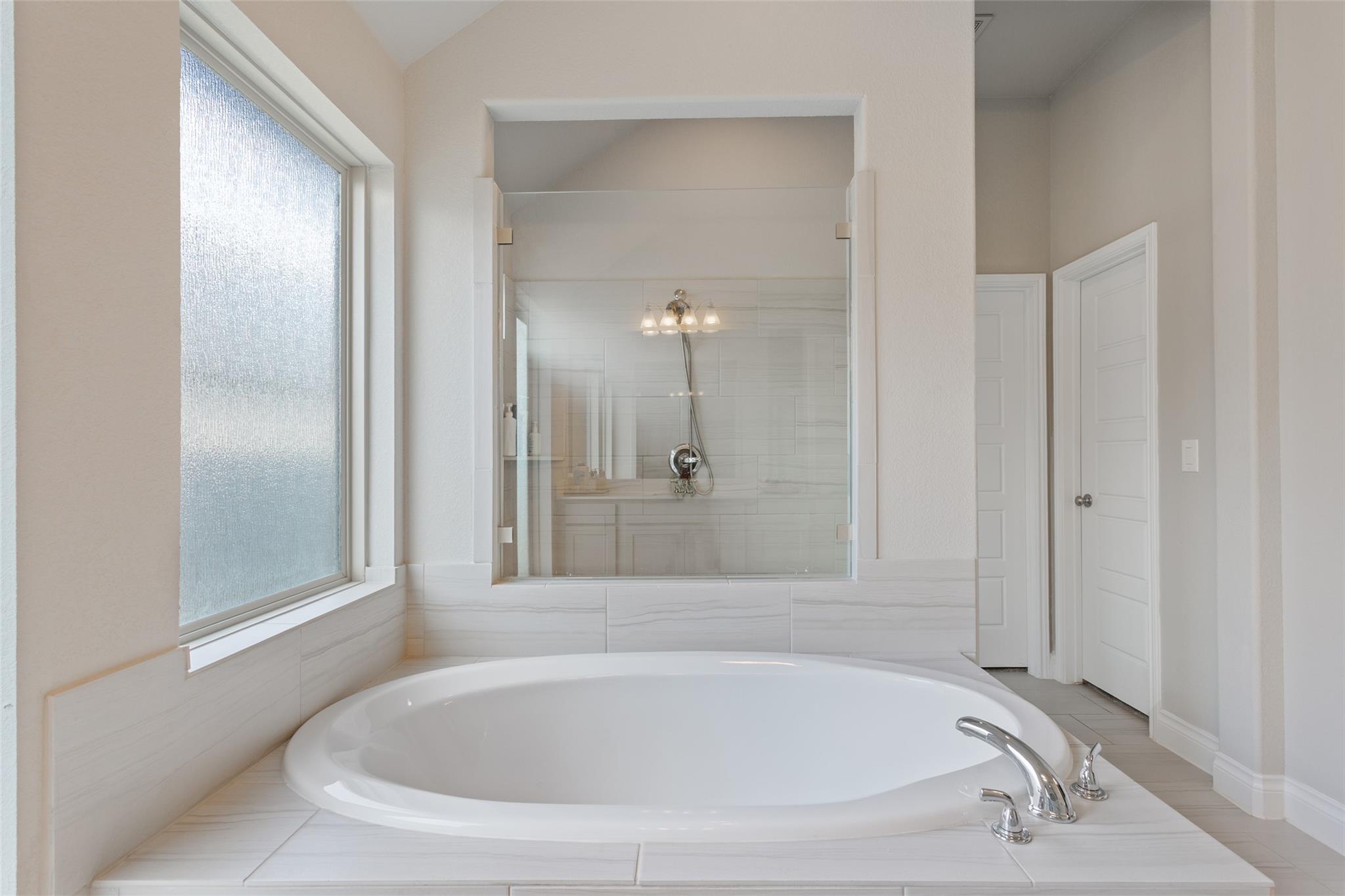 313  Glen Arbor Dr, photo 12