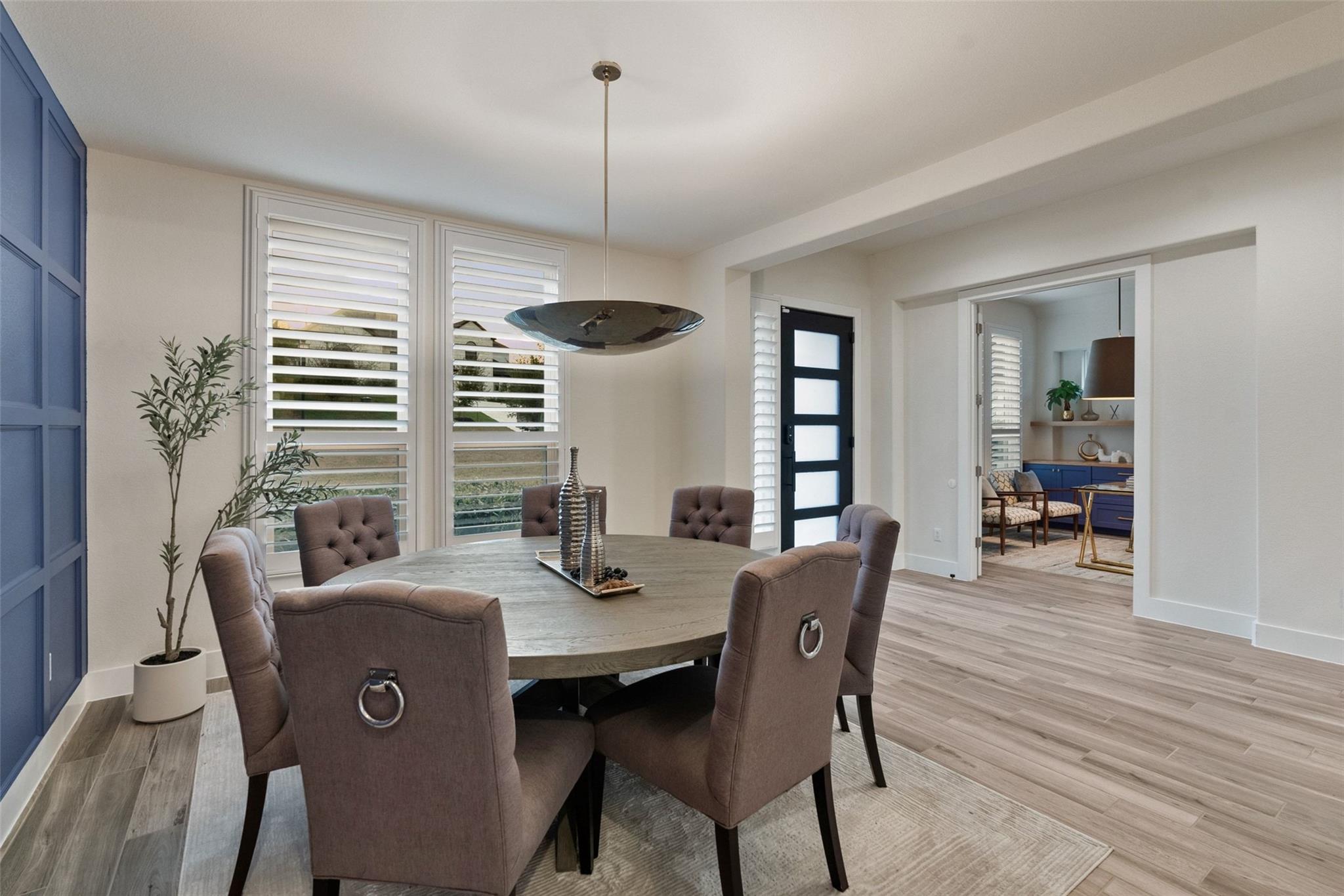 207  LODESTONE Ln, photo 2