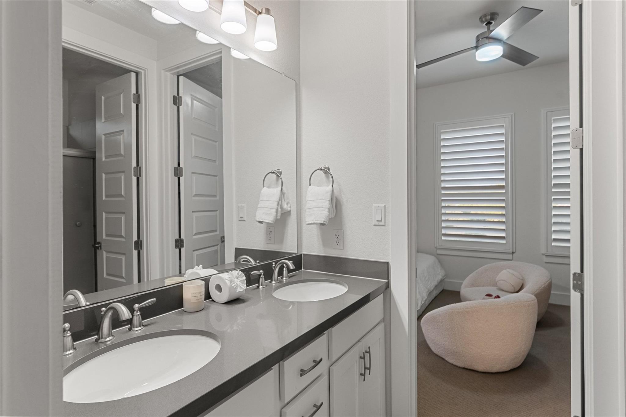 207  LODESTONE Ln, photo 11