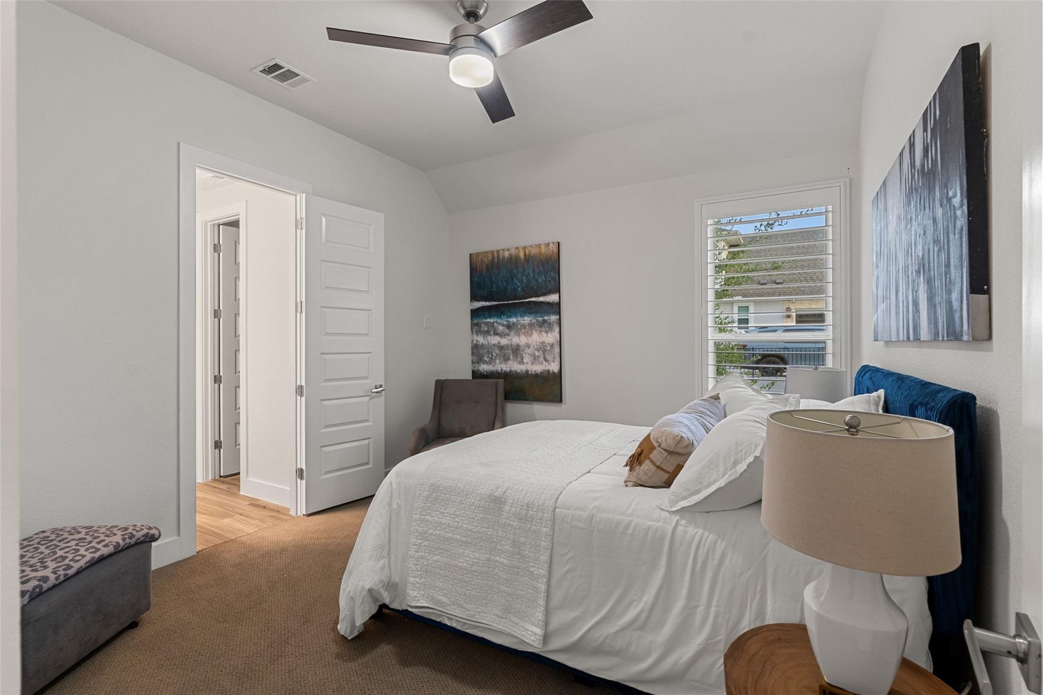 207  LODESTONE Ln, photo 10