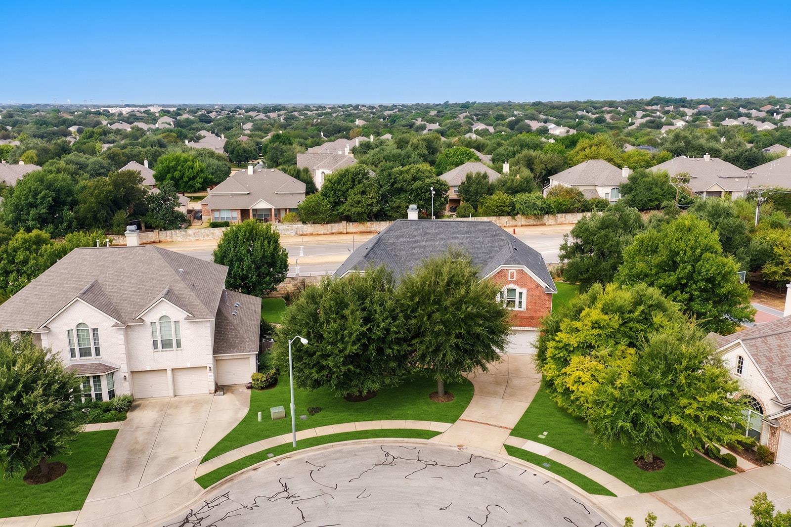2704  Covington Pl, photo 2