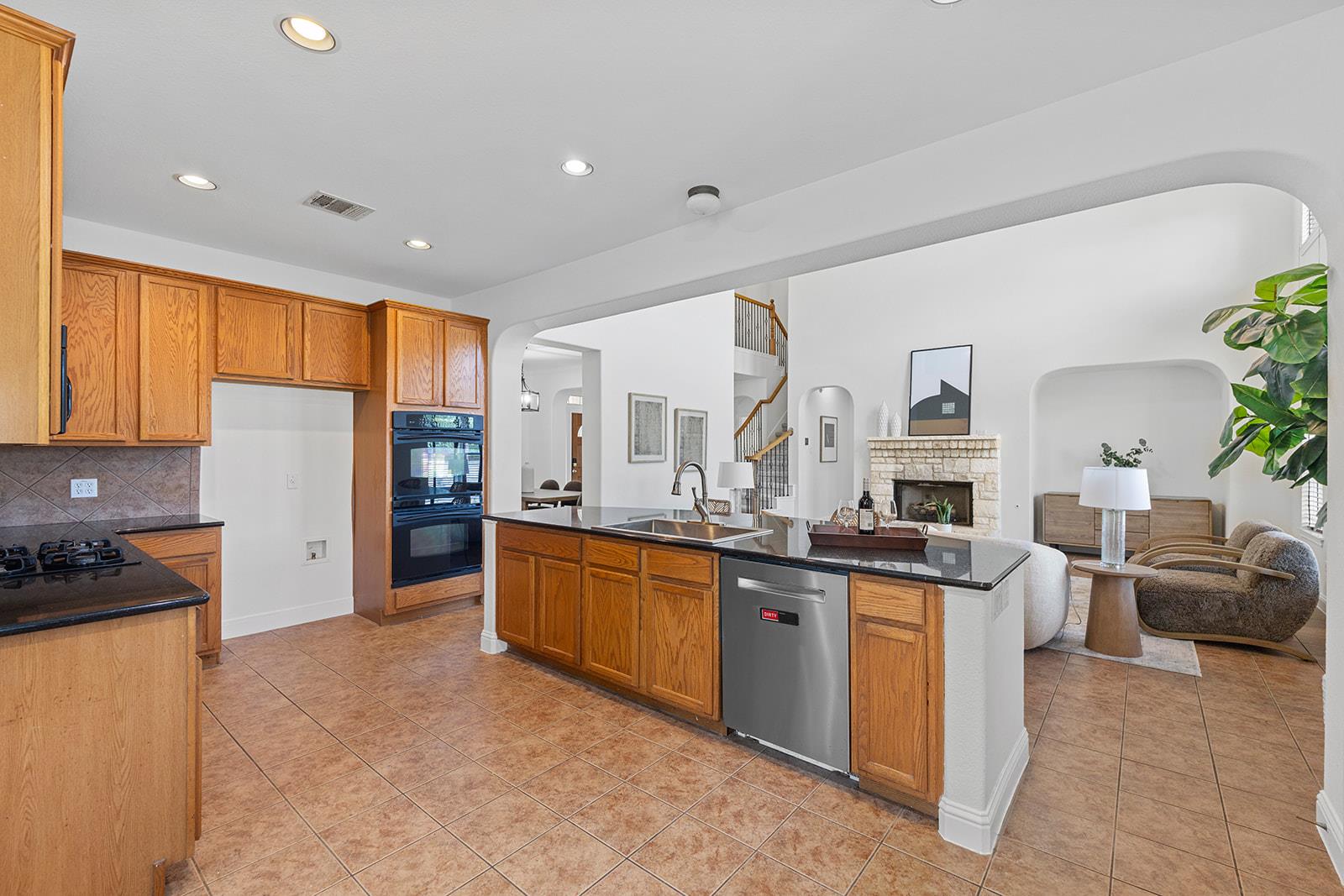 2704  Covington Pl, photo 8