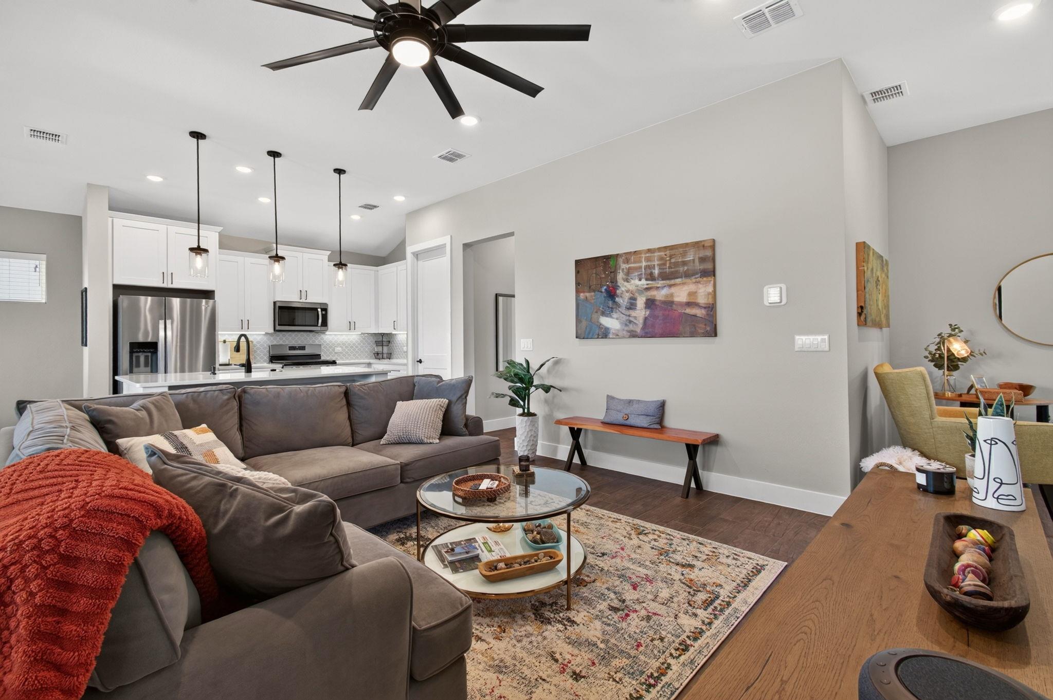 221  Sweeping Sage Ln, photo 7