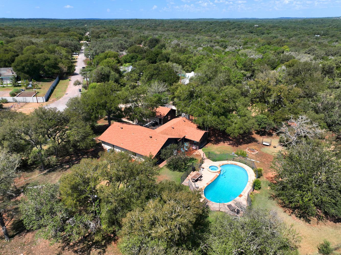 2300  Robin Rd, photo 2