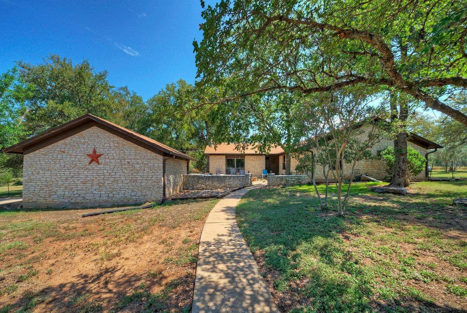 2300  Robin Rd, photo 3