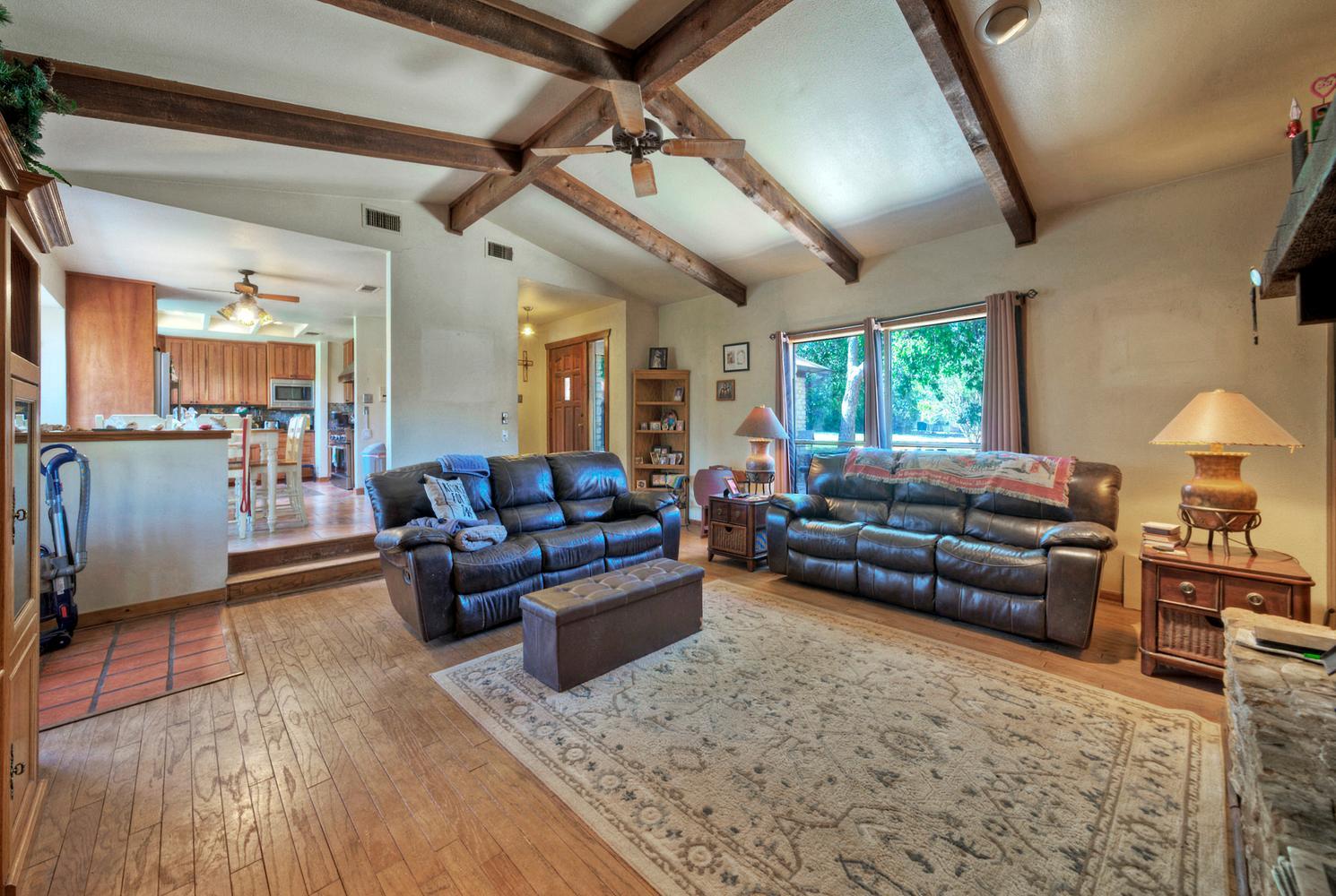 2300  Robin Rd, photo 9