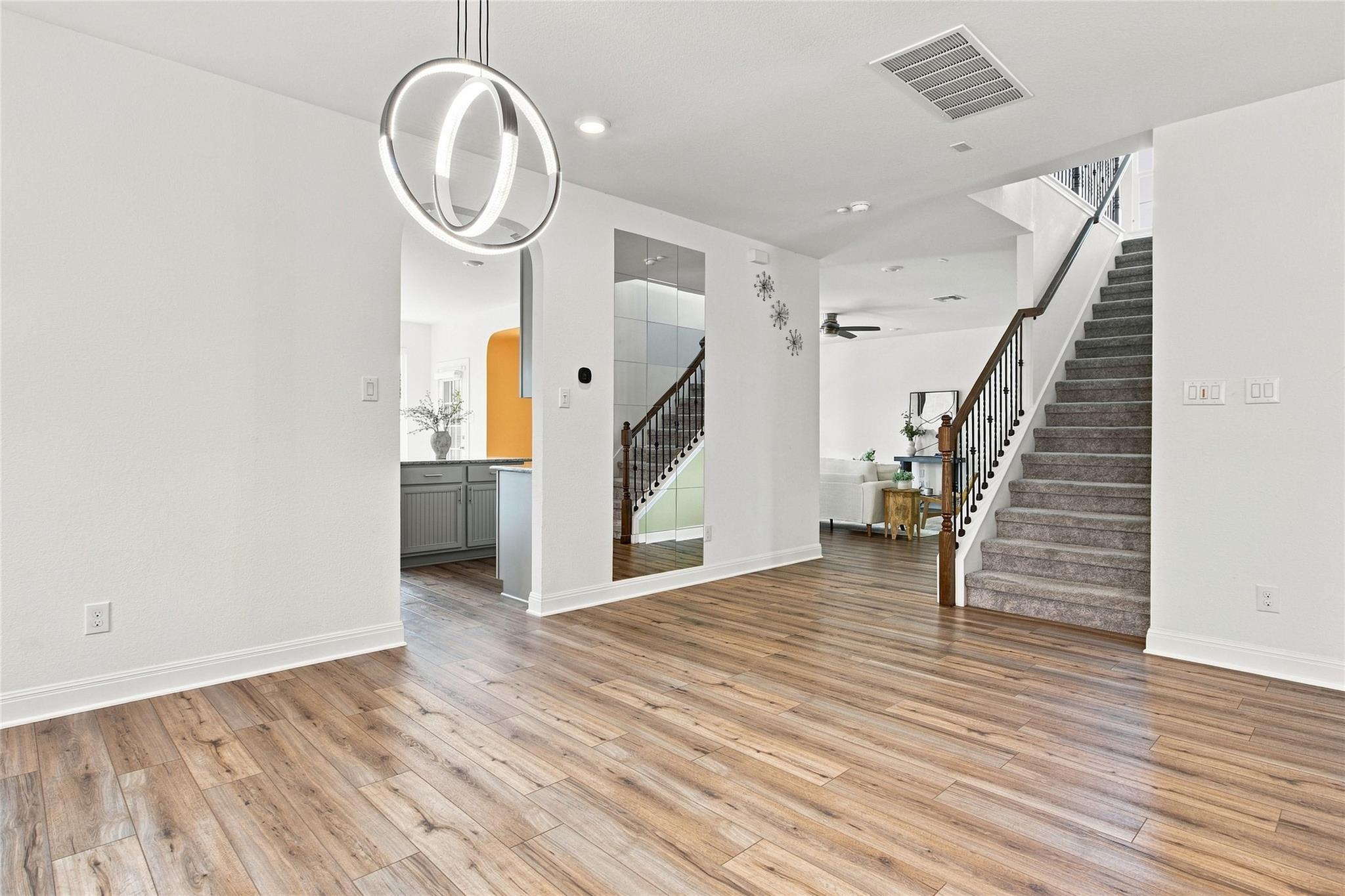 1117  Arbor Acres Loop, photo 9