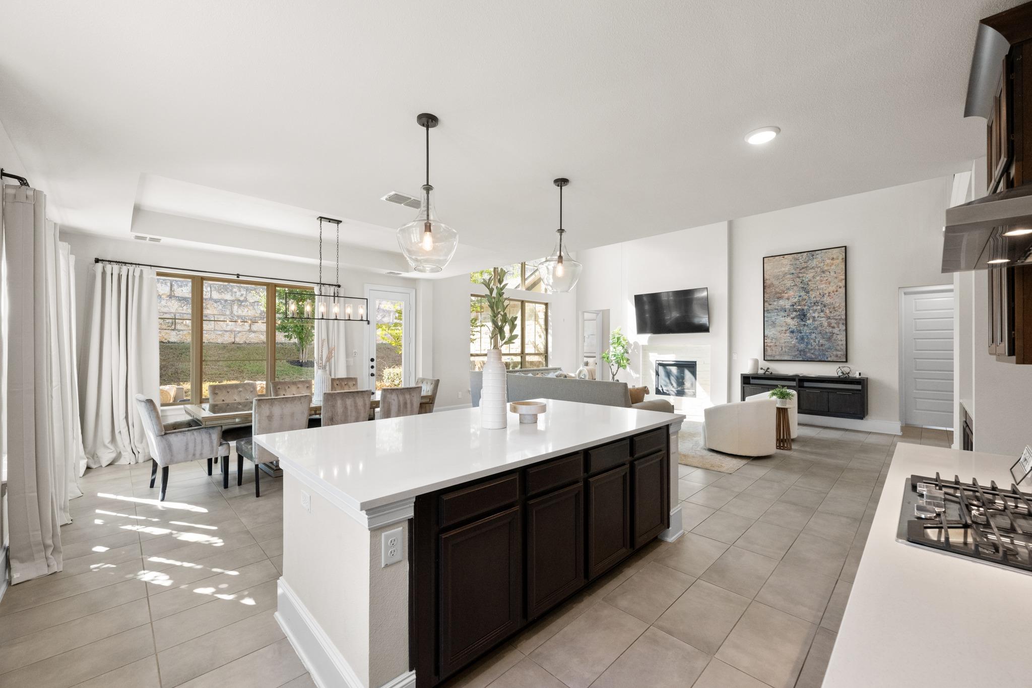 499  Anfield Cir, photo 9