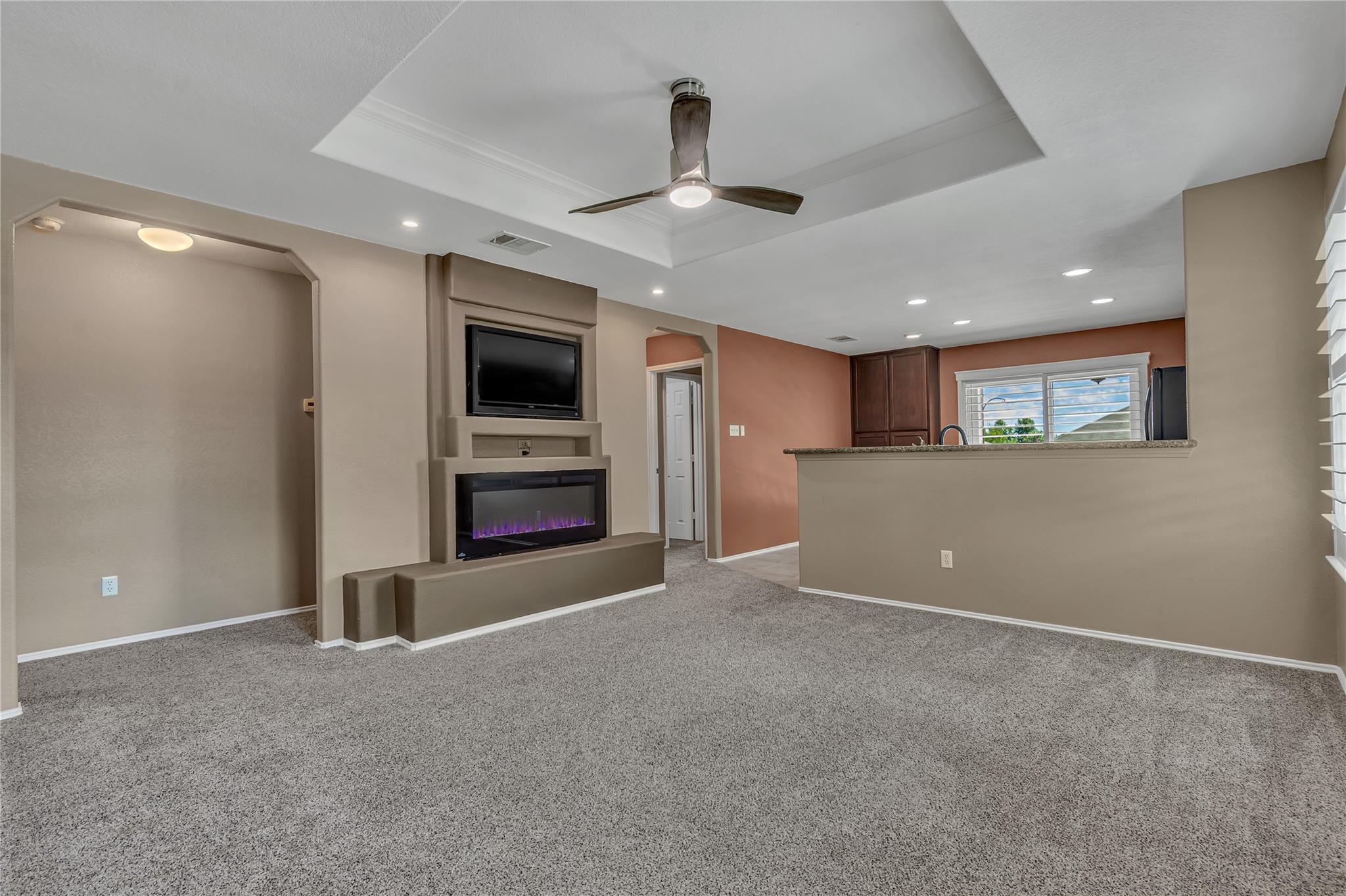 112  Willow Leaf Ln, photo 5