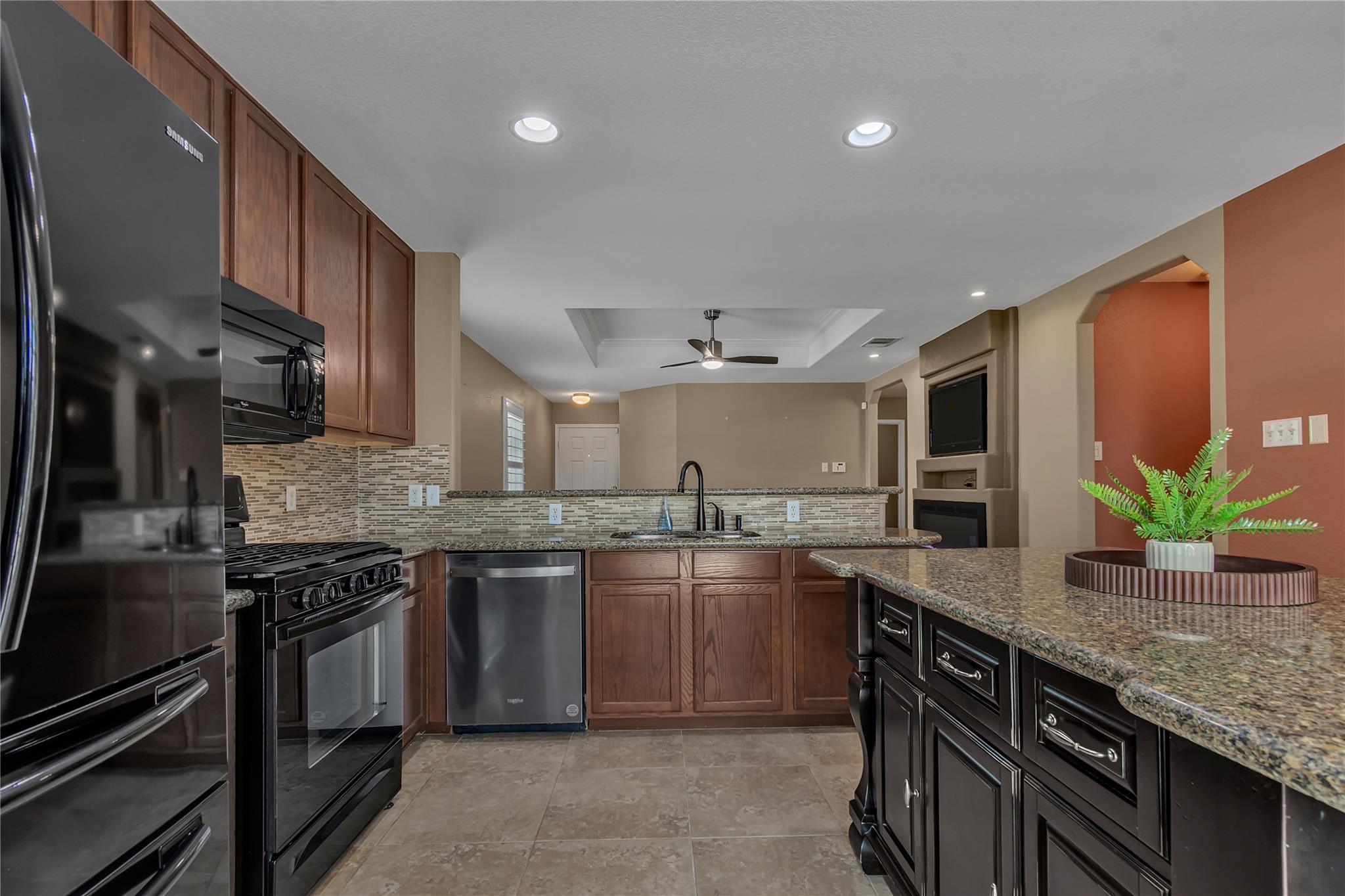 112  Willow Leaf Ln, photo 8