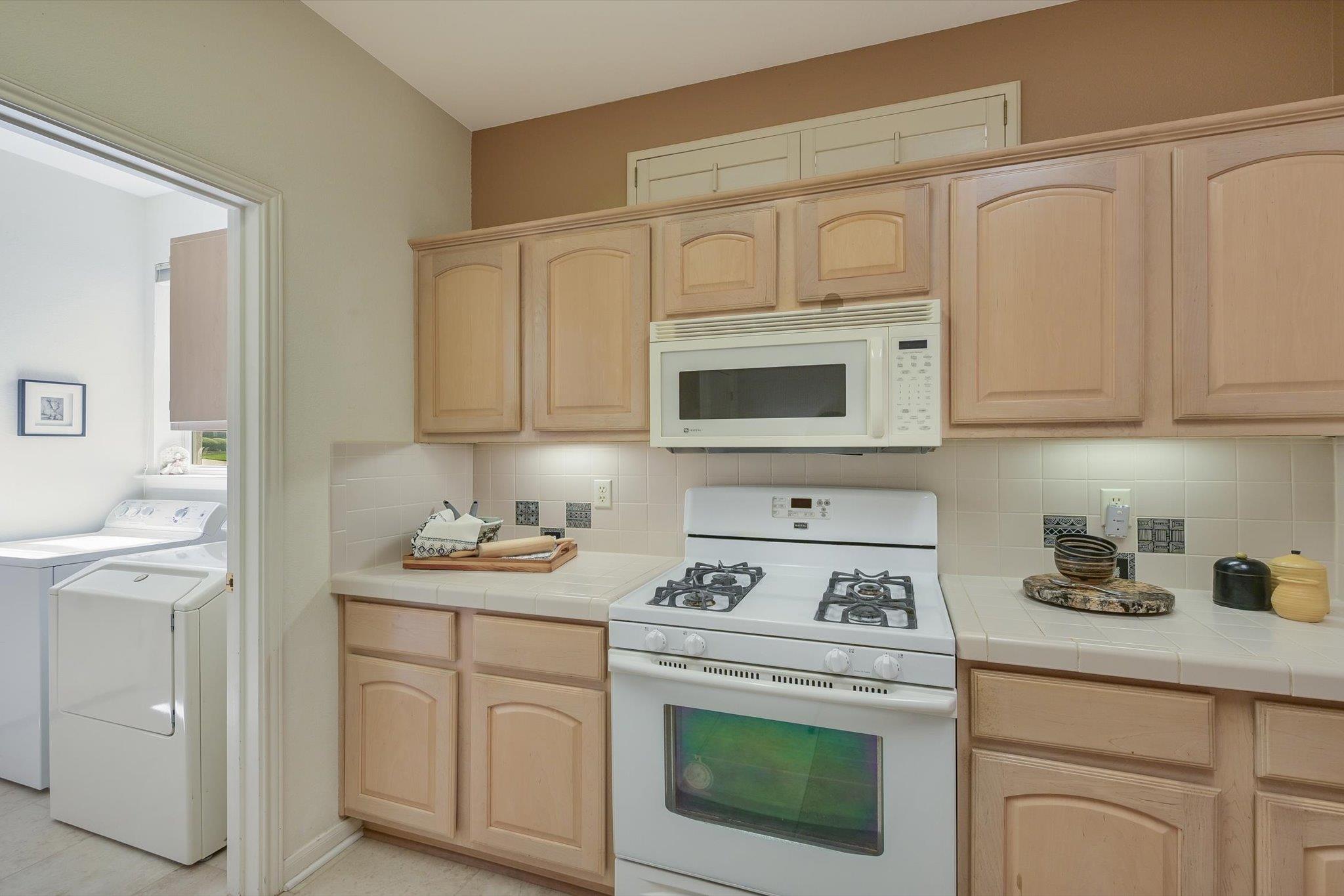 112  Warbler Way, photo 12