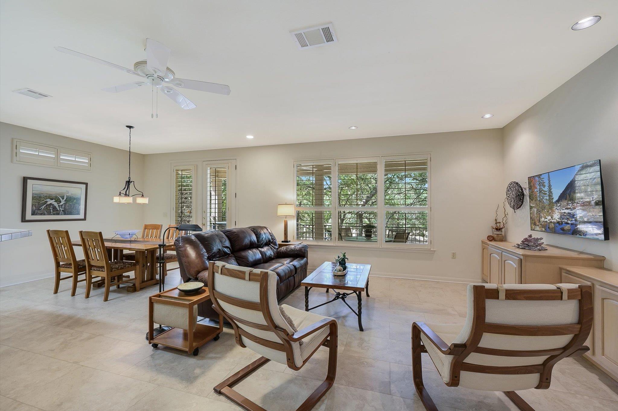 112  Warbler Way, photo 5
