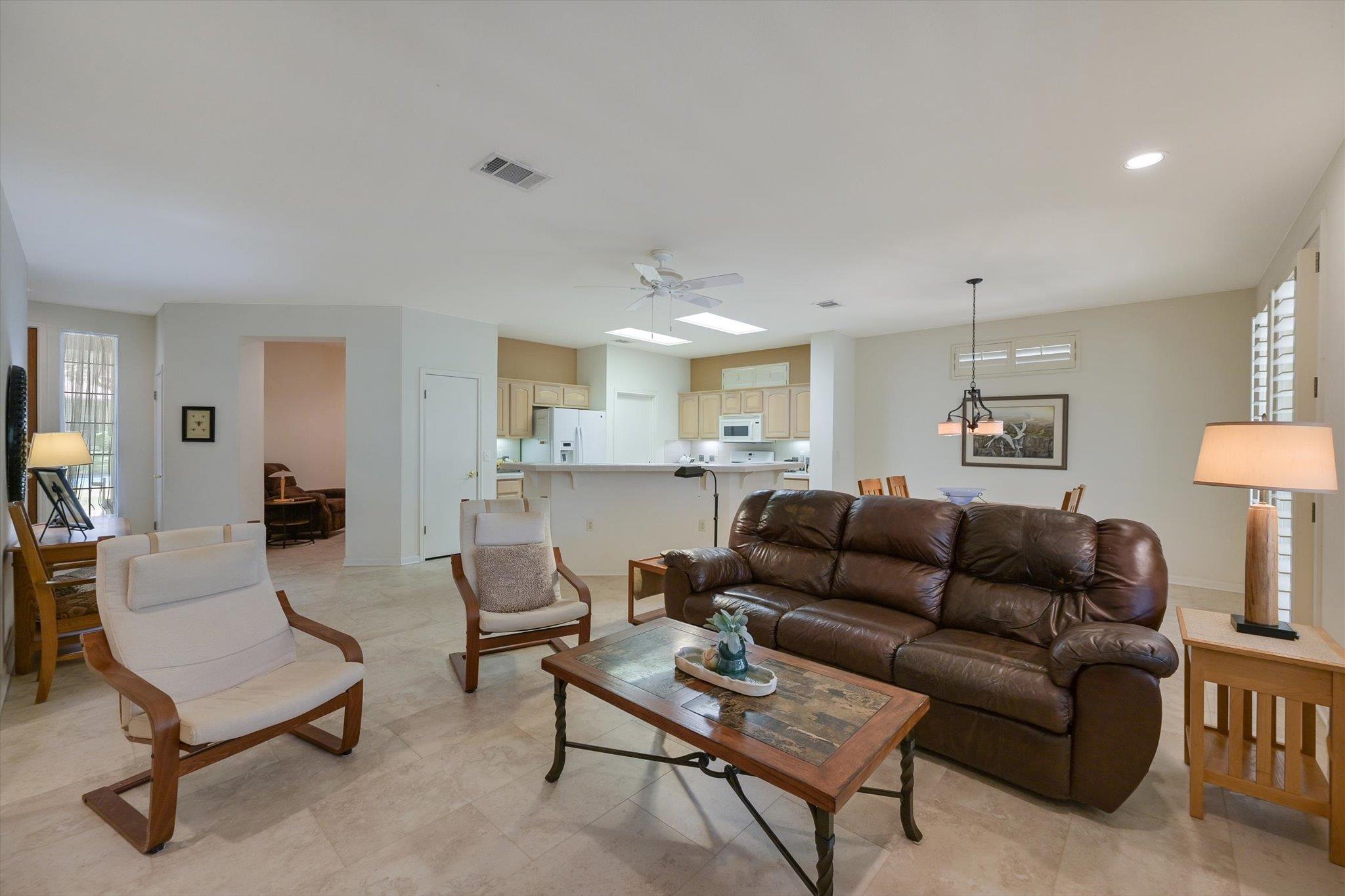 112  Warbler Way, photo 8
