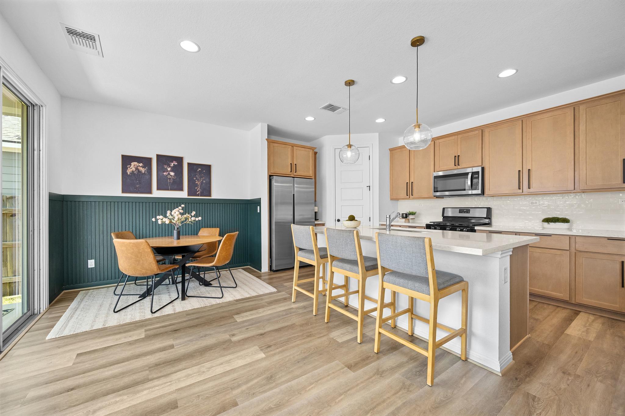 193  Fluttermill Loop, photo 2