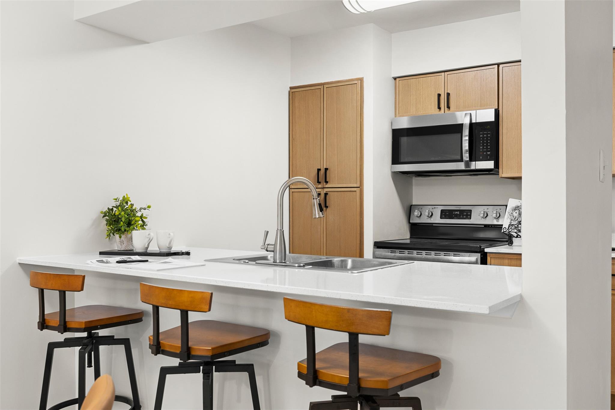 1500  Northwest Blvd  #418, photo 5