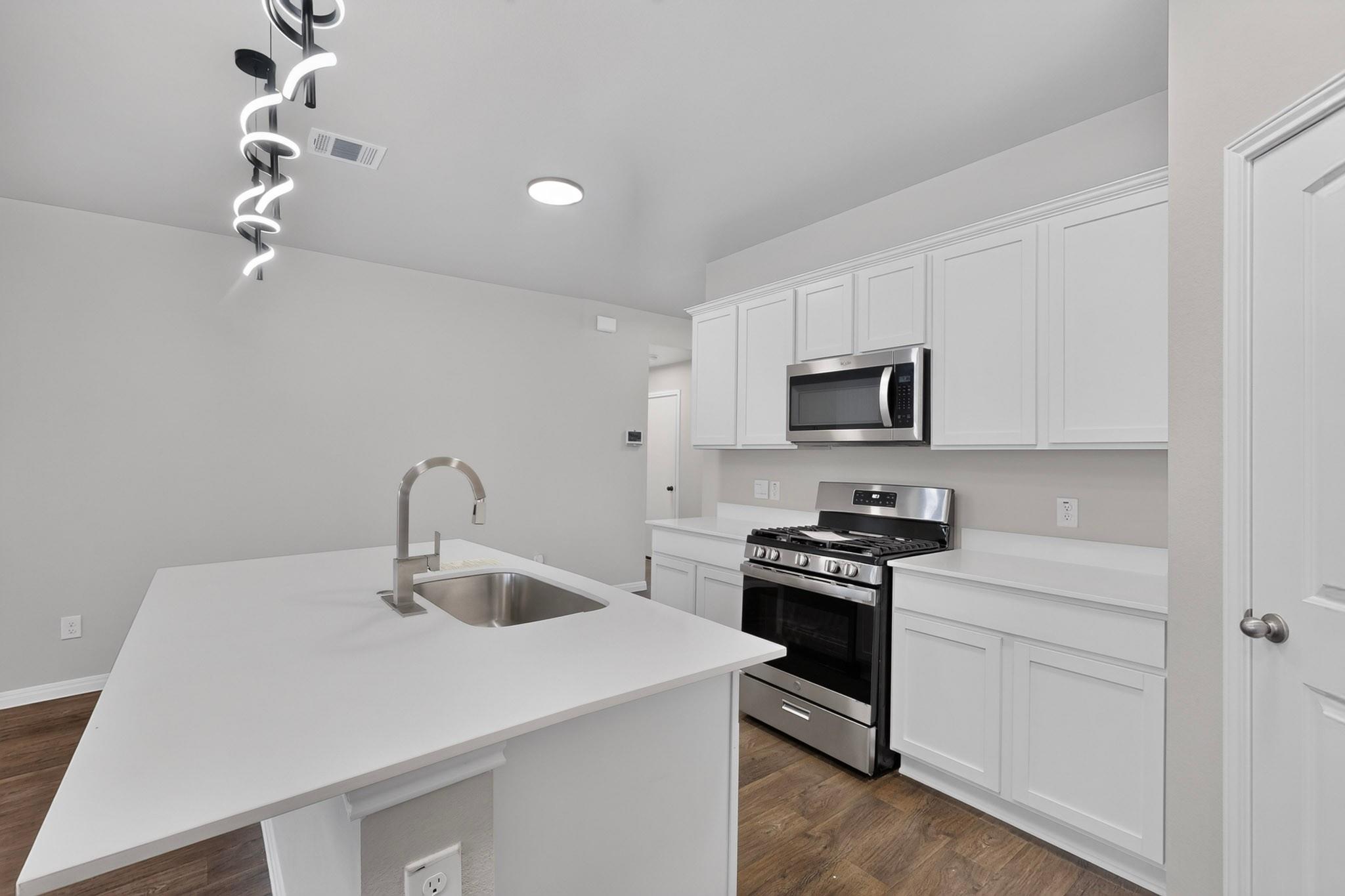 315  Gladiola Loop, photo 12