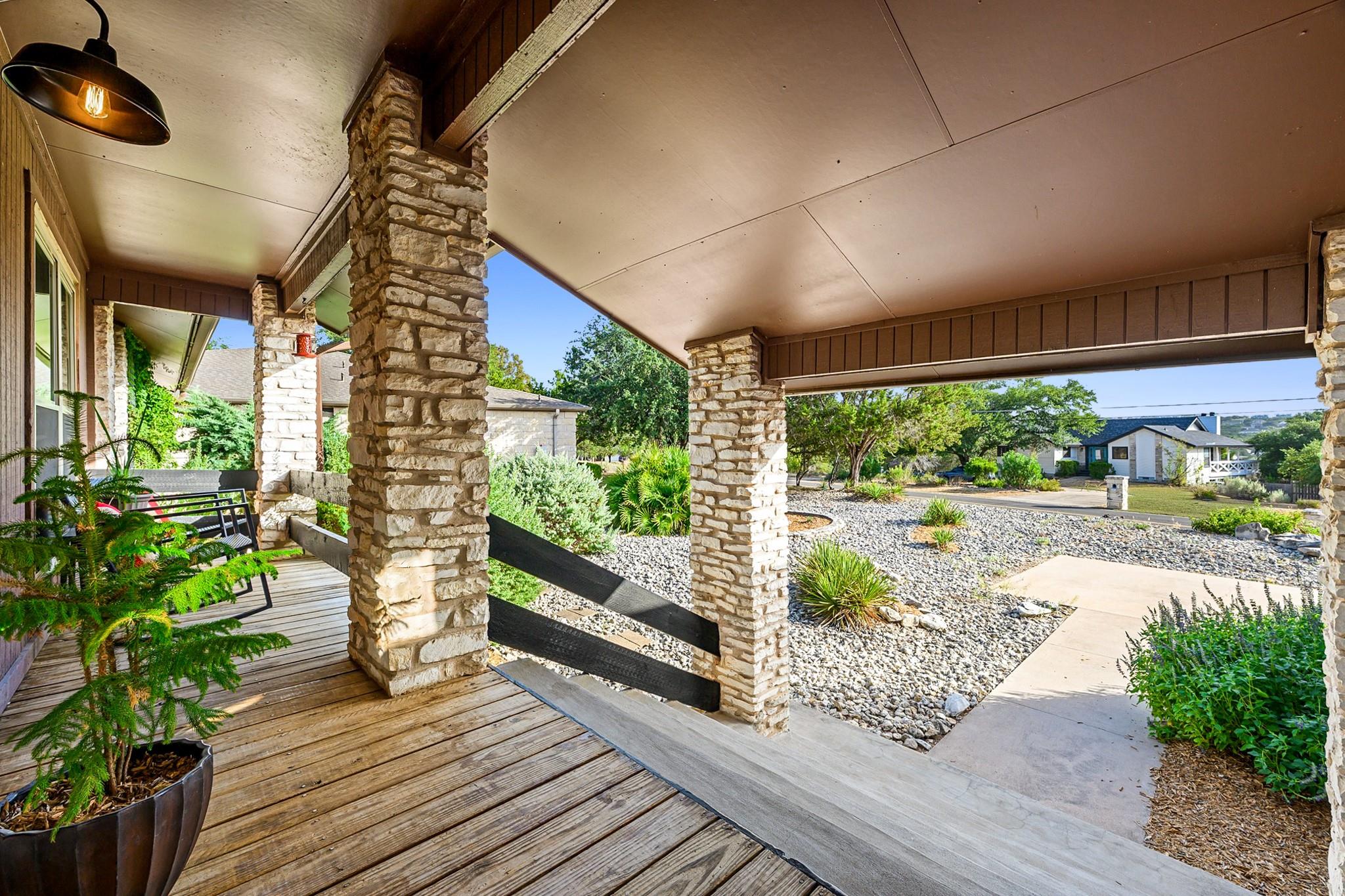 21206  National Dr, photo 5