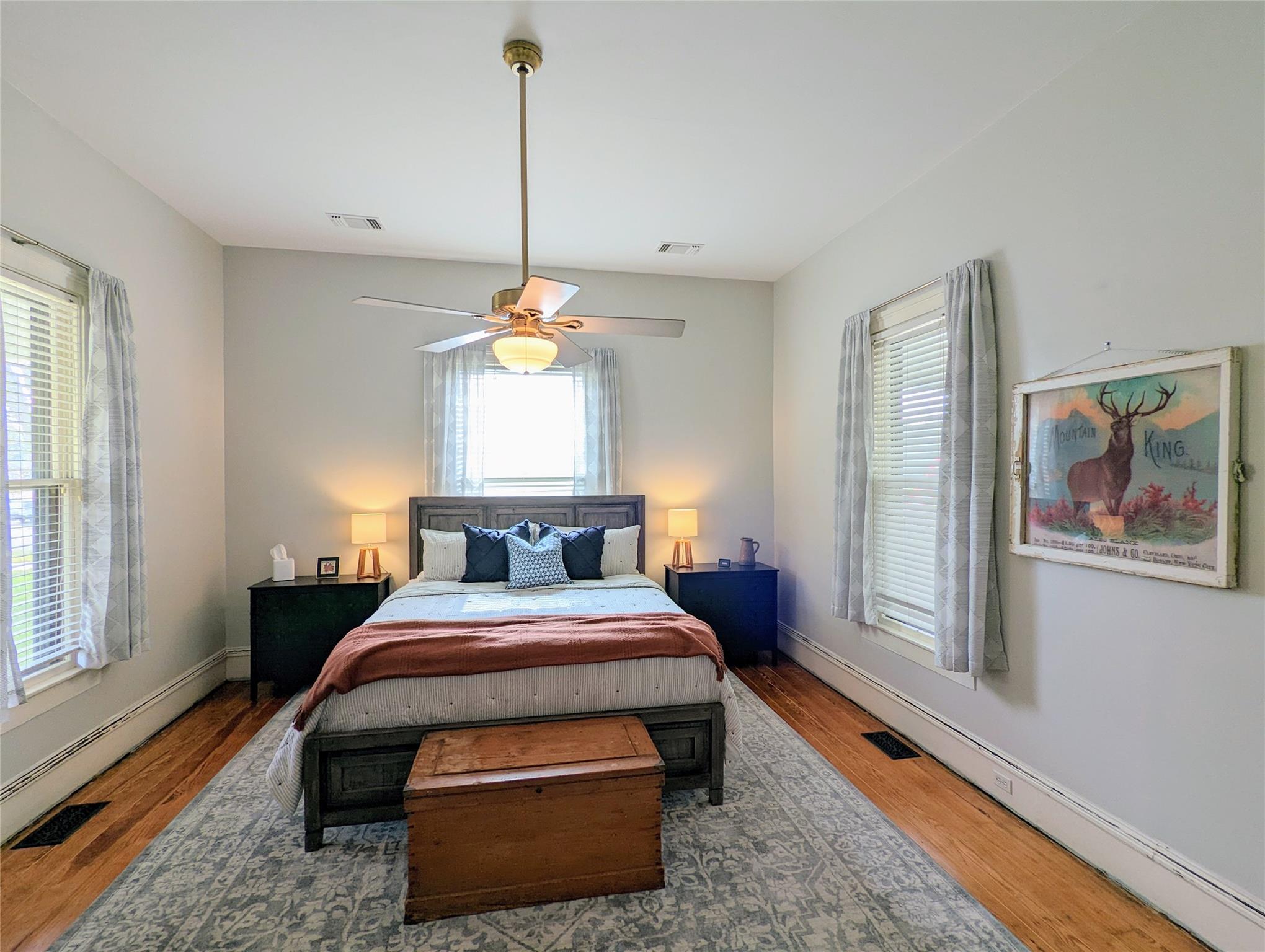 515 E 8th St, photo 7