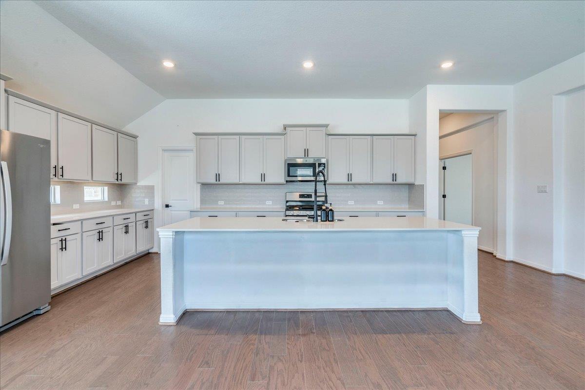 112  Ray Ct, photo 5