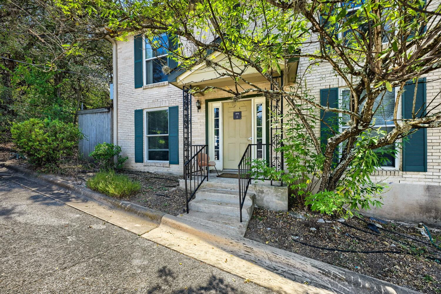909 E Oltorf St  #201, photo 2