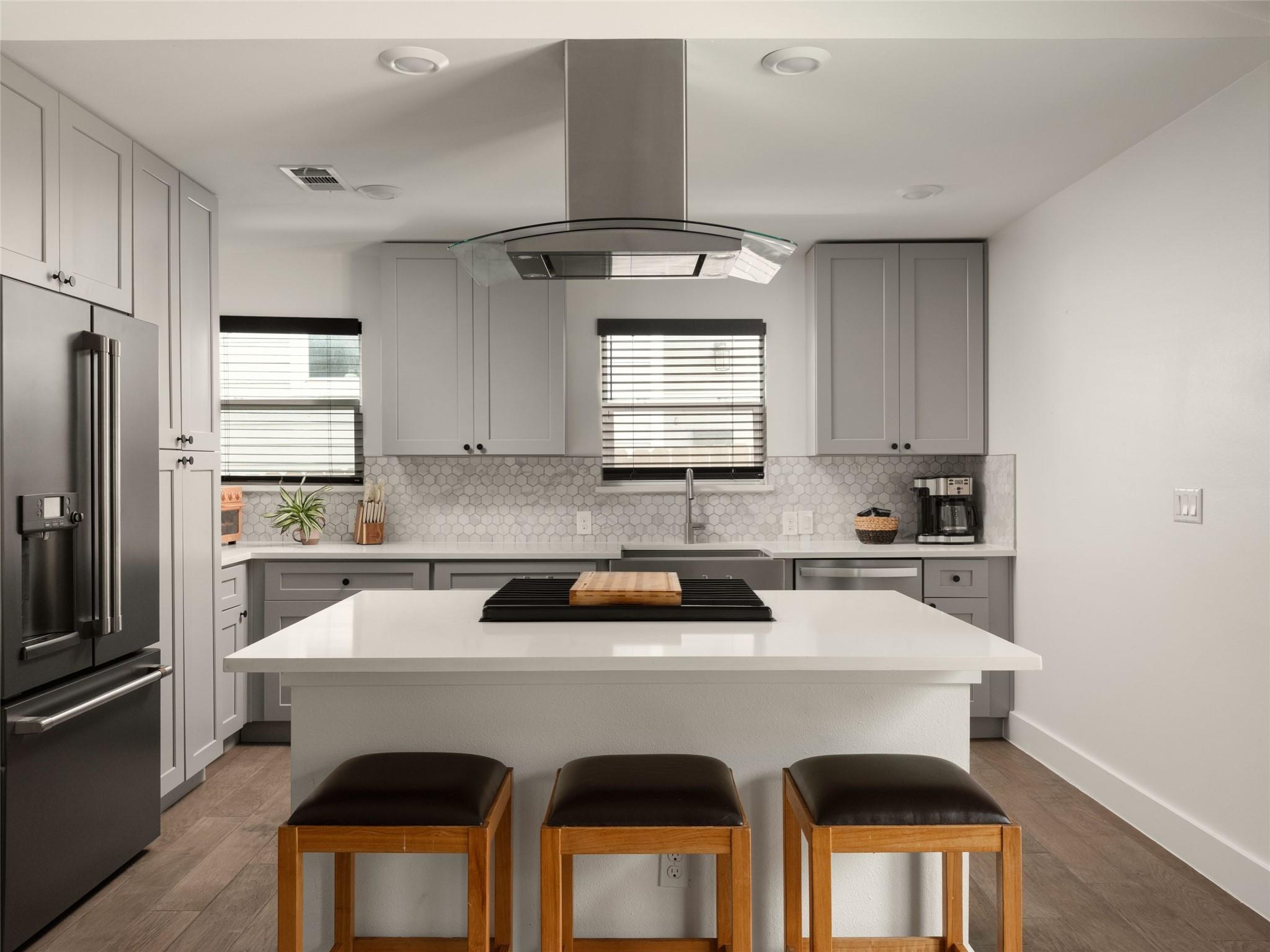2501 E 11th St  #1, photo 8