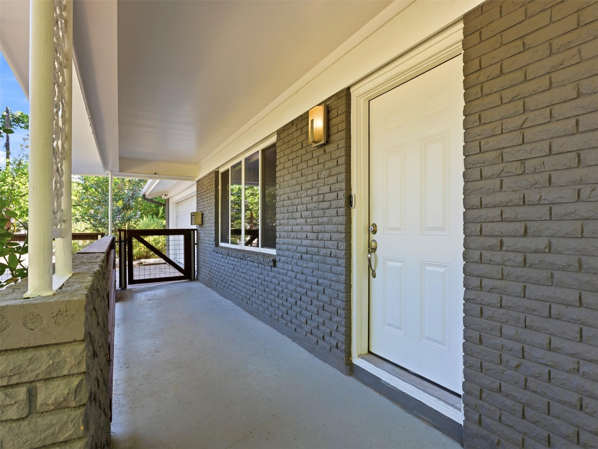 5607  Berkman Dr, photo 4
