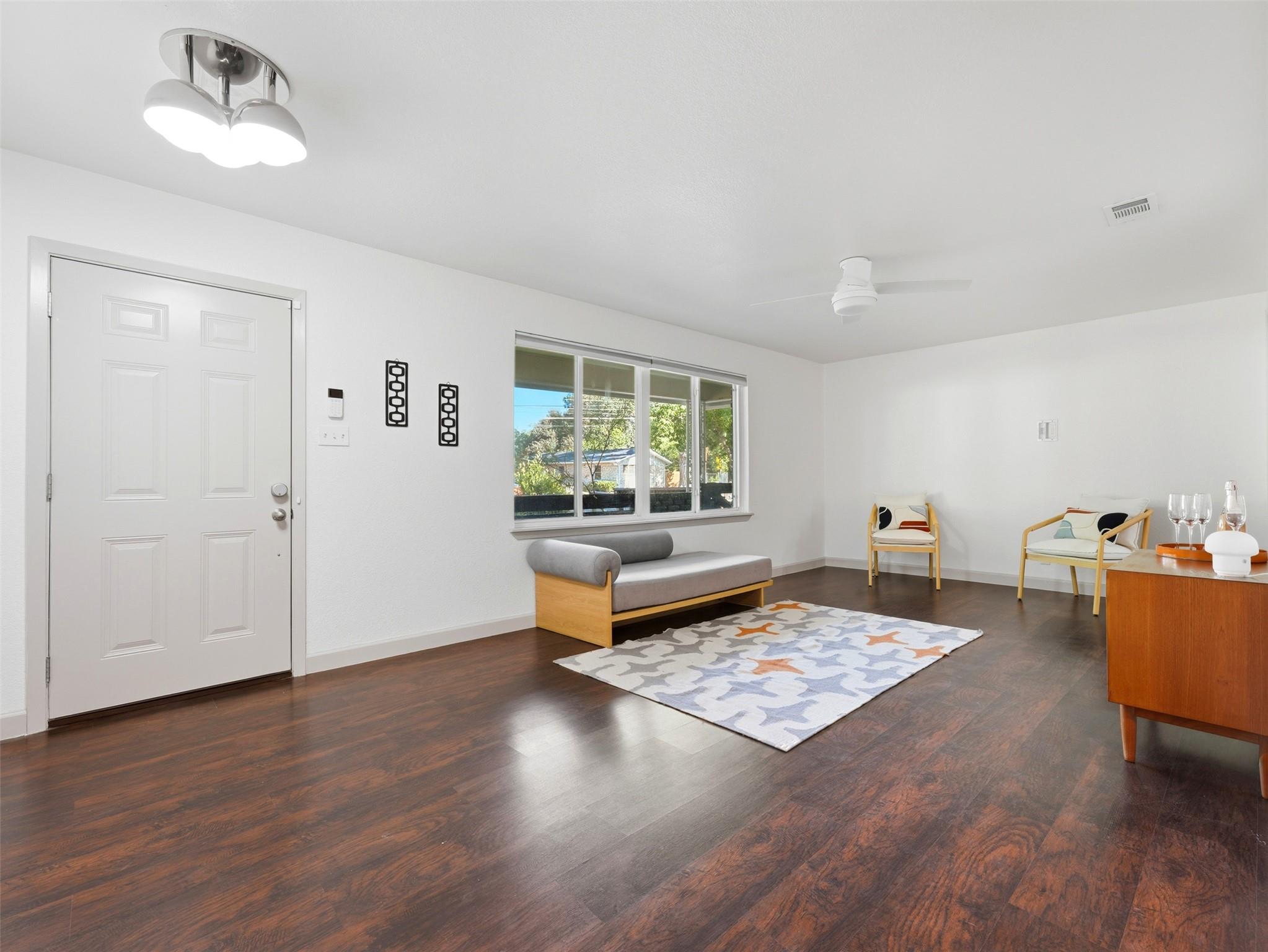 5607  Berkman Dr, photo 5