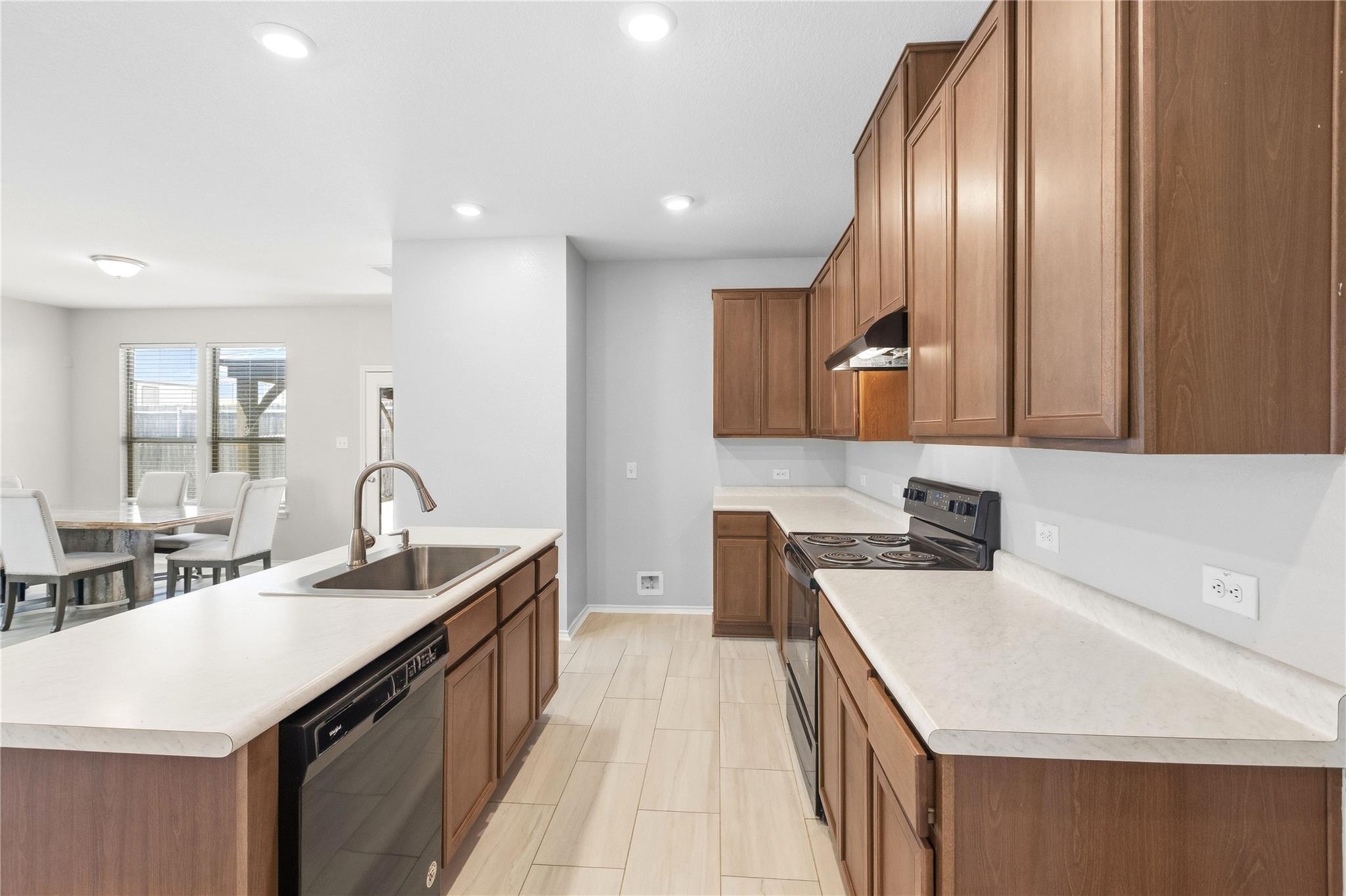 271  Auburn St, photo 11