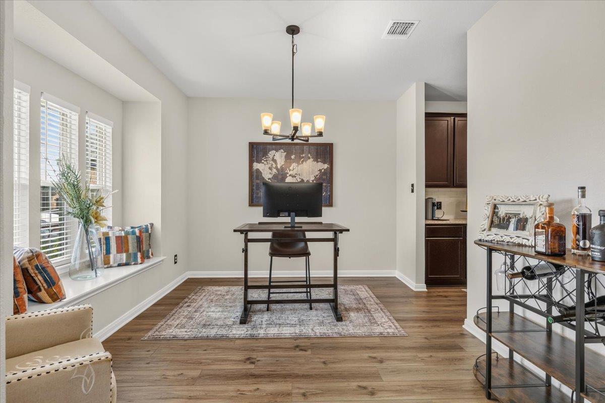 4655  Allison Dr, photo 7