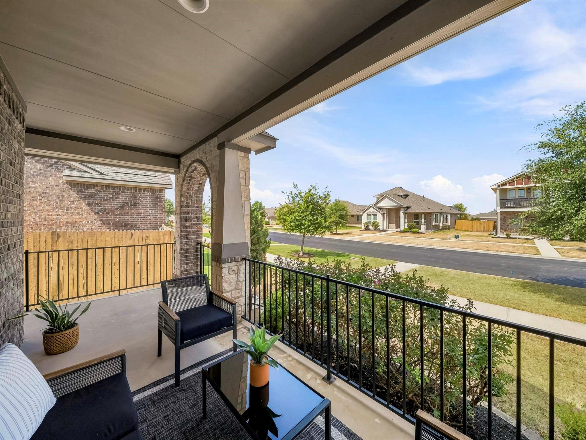 8149  Daisy Cutter Xing, photo 6