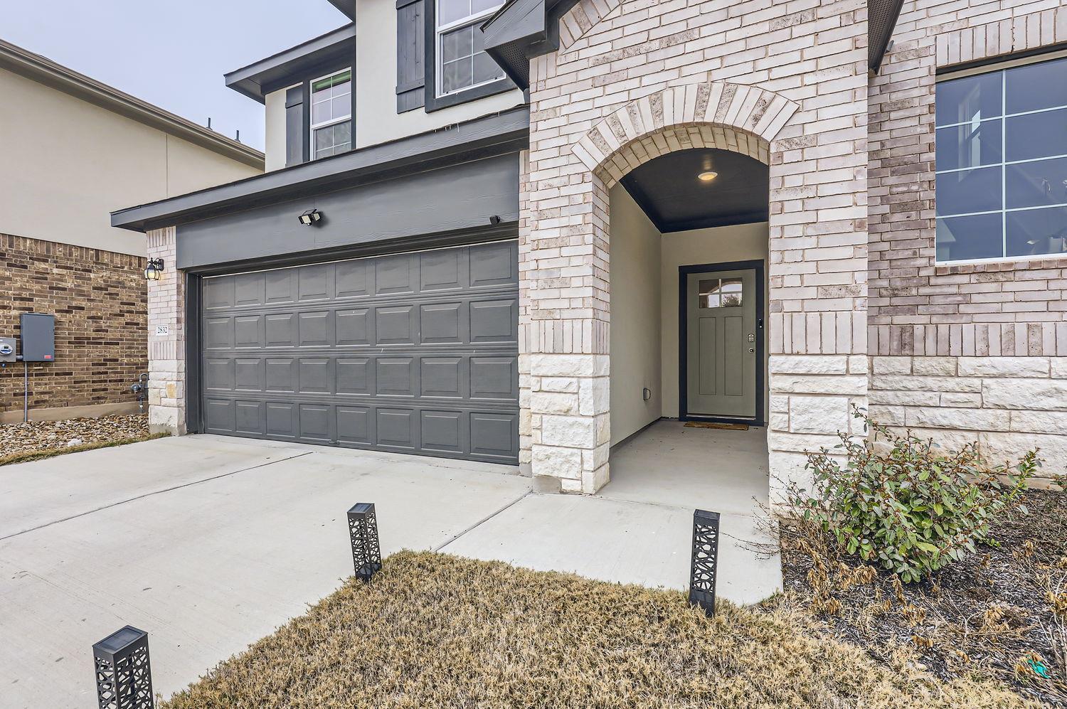 2832  Indian Clover Trl, photo 3
