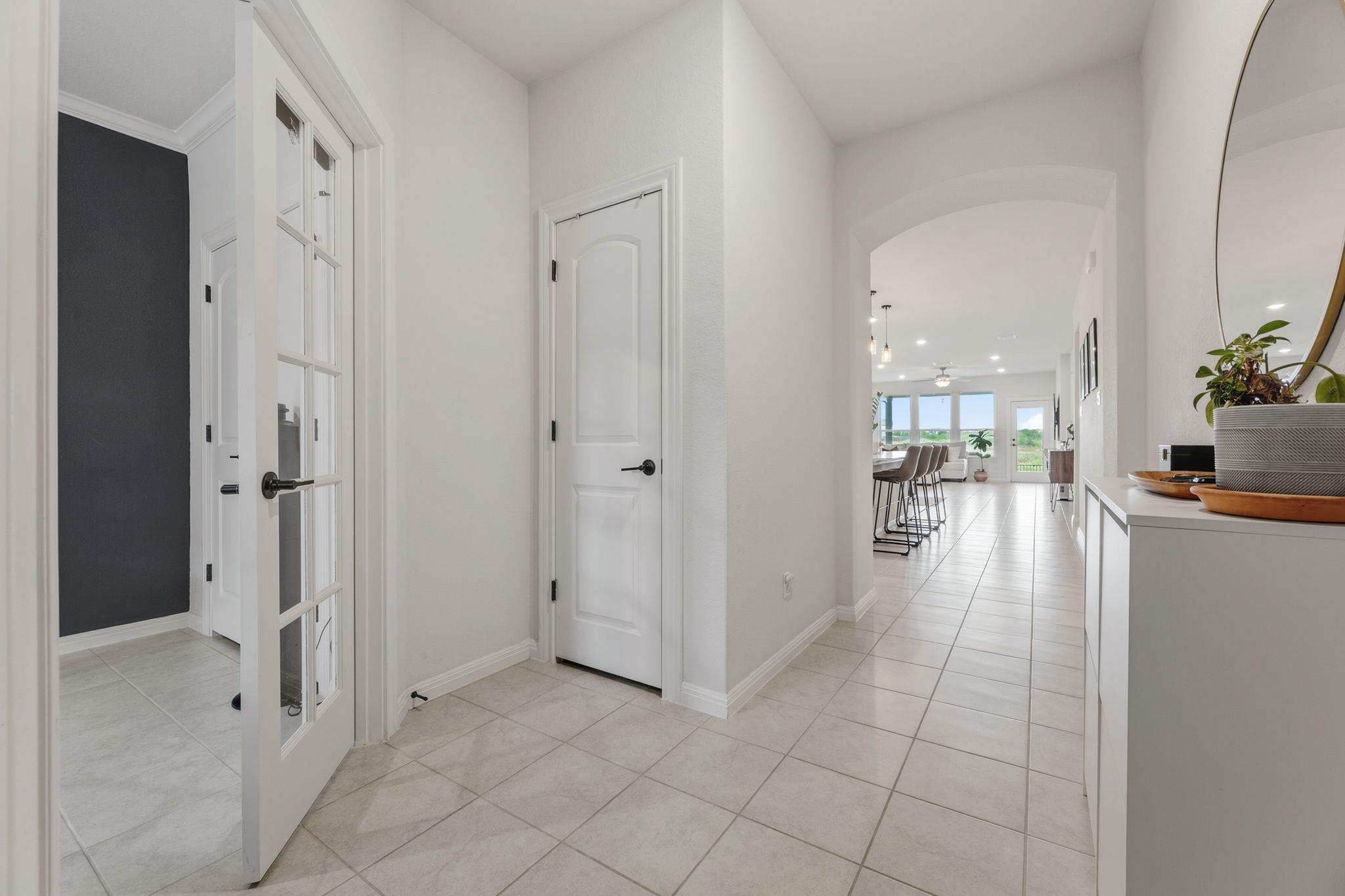 304  Sweetleaf Dr, photo 4