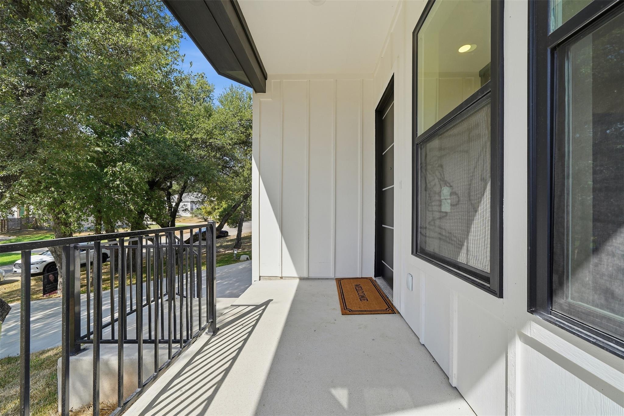 22008  Plockton Dr, photo 3