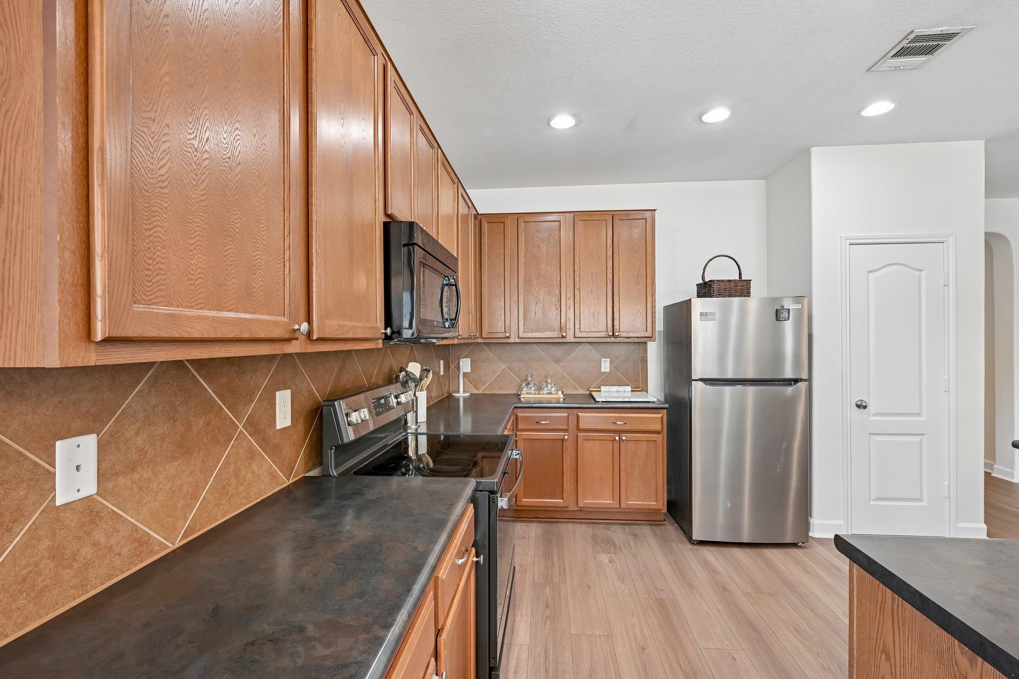 344  Matthews Ln, photo 12