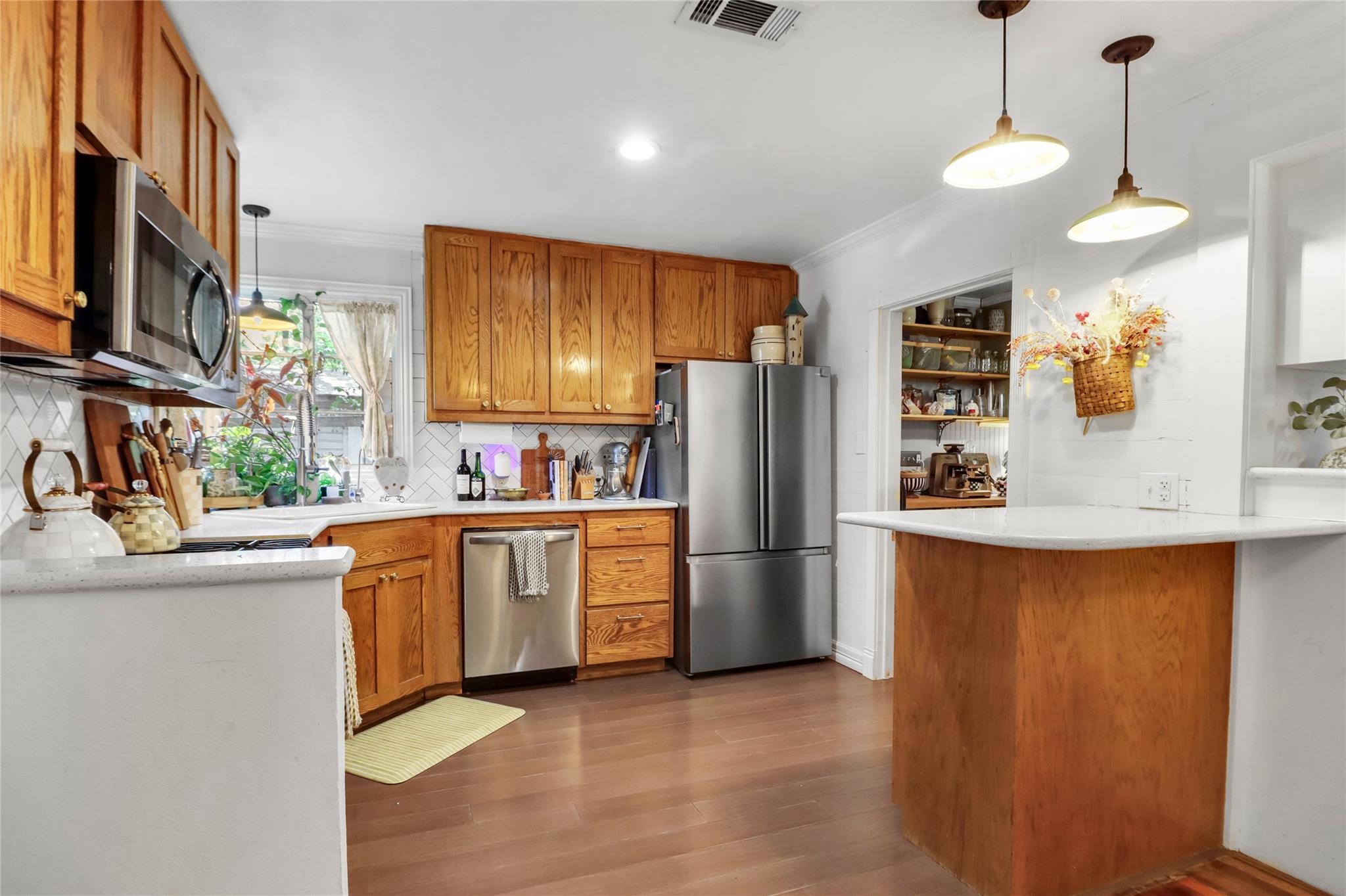 1022 W Martin Luther King Dr  #D, photo 11