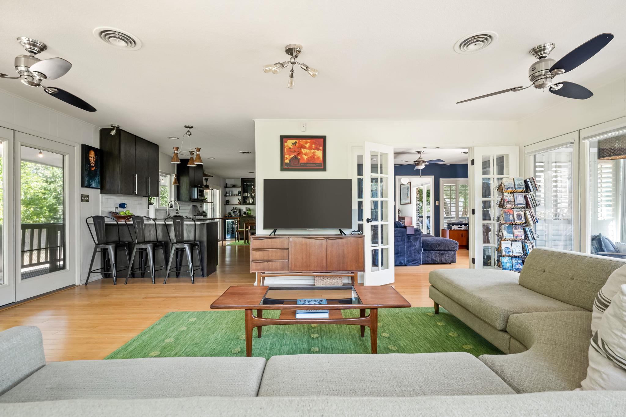 1712  McCoy Pl, photo 10