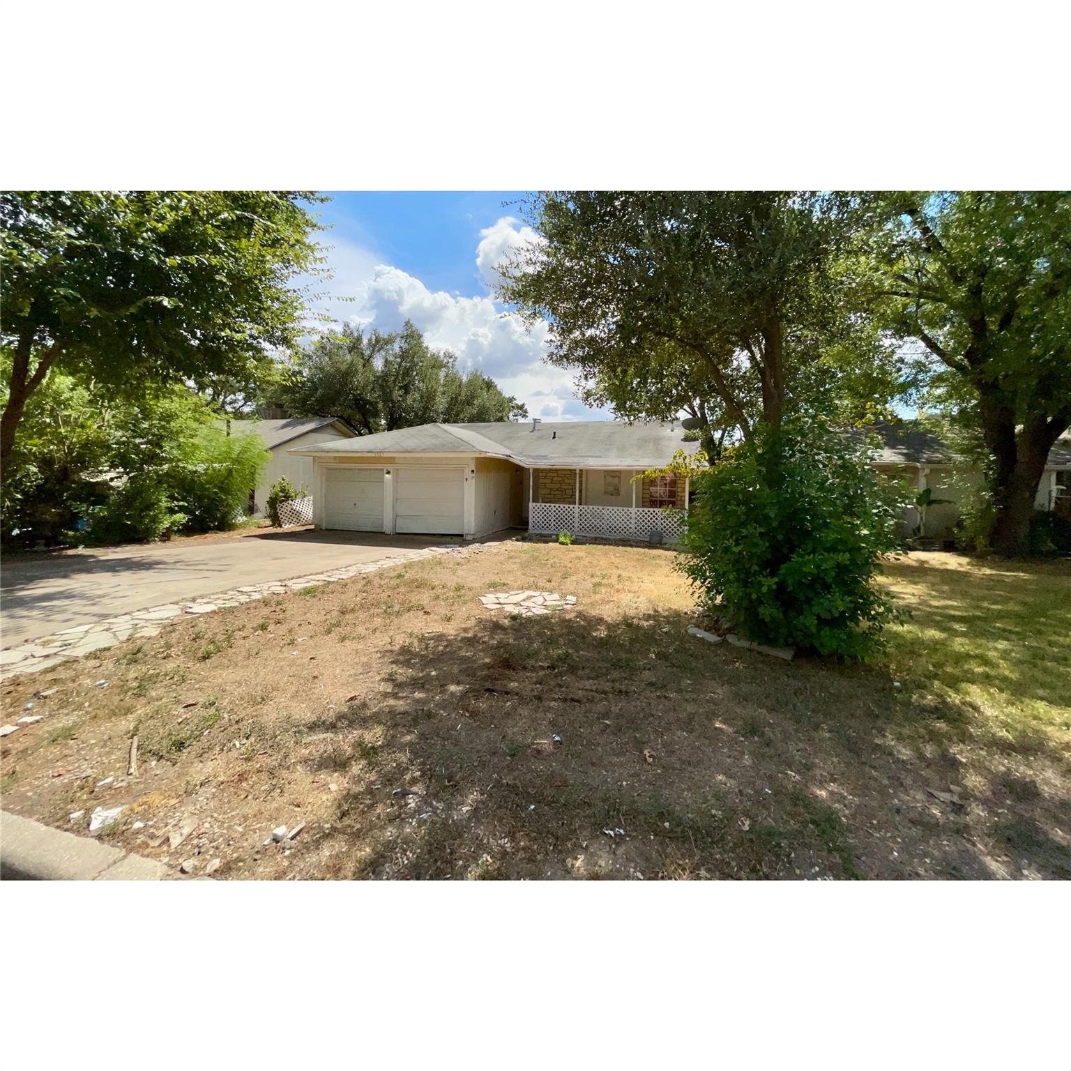 5507  Fence Row, photo 3
