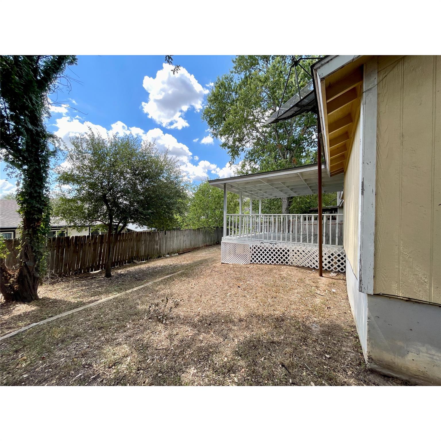5507  Fence Row, photo 7