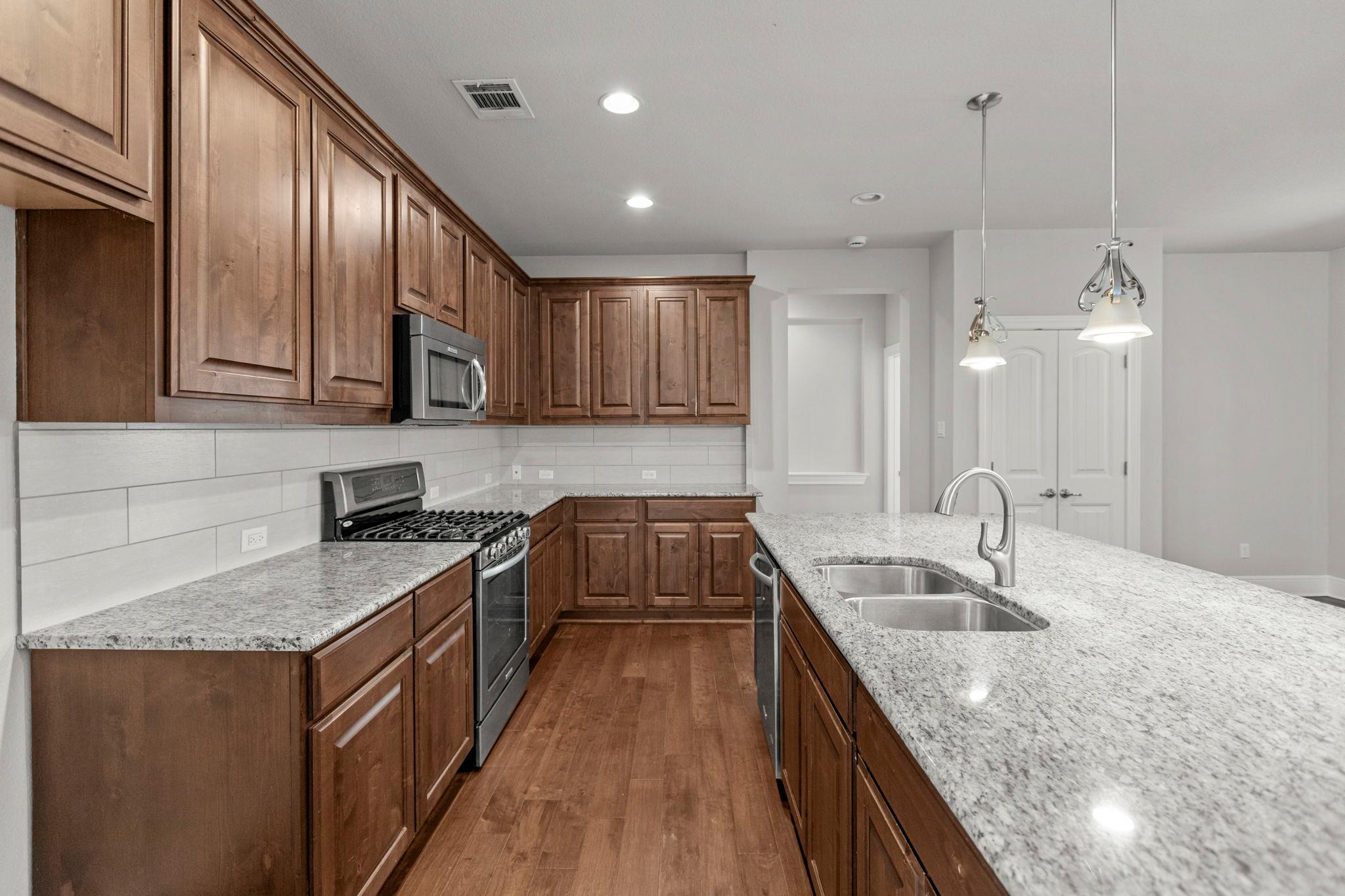 205  Cherokee Rose Cir, photo 6