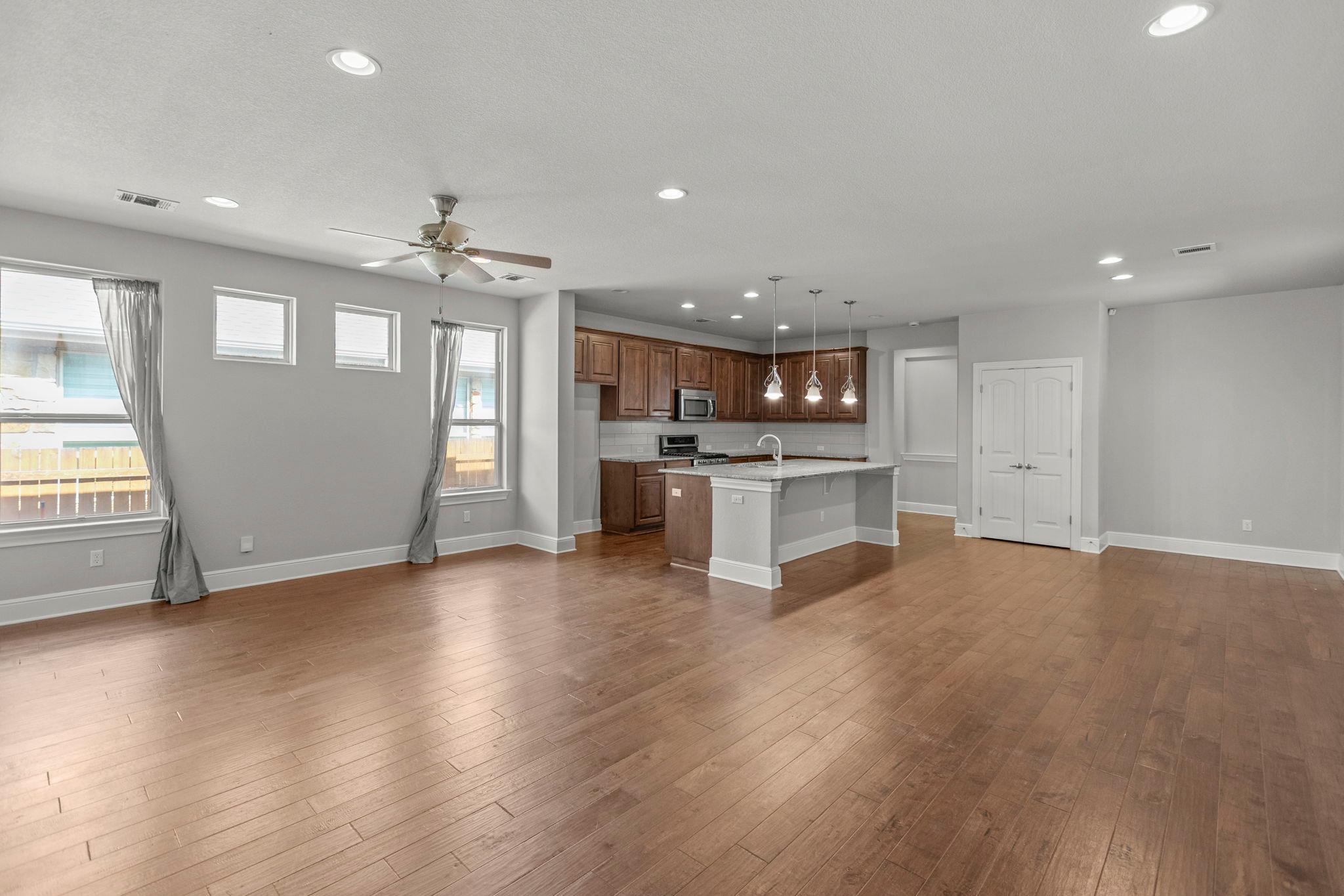 205  Cherokee Rose Cir, photo 8